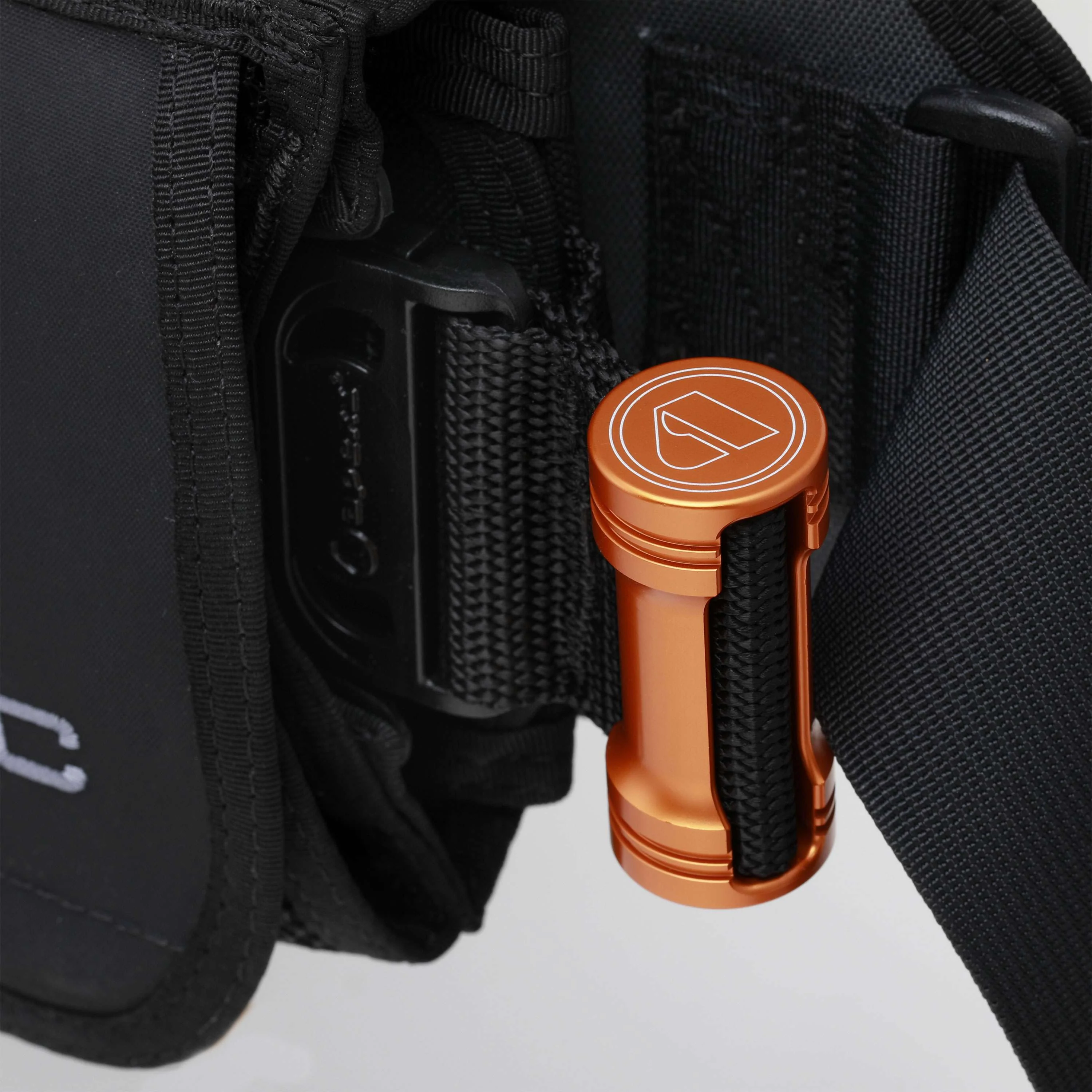 Apeks EXOTEC Dive BCD - Image 4