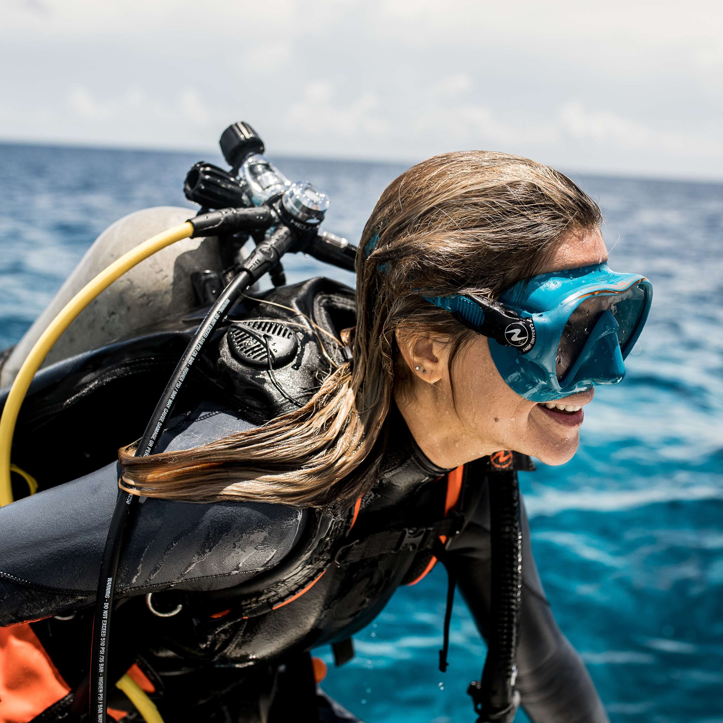 Aqualung Linea Scuba Diving Mask - Image 11