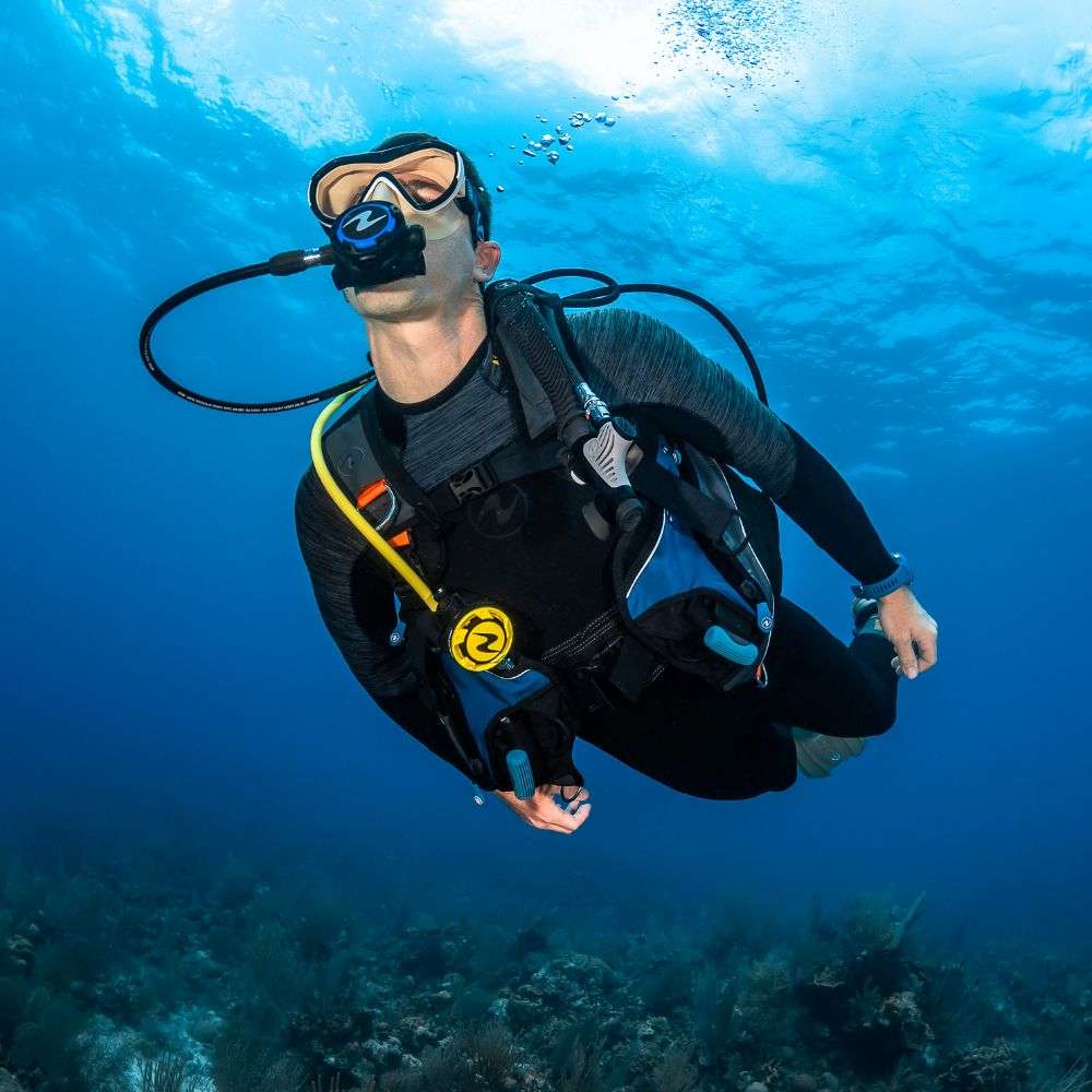 Aqualung Pro HD Men's BCD - Image 9
