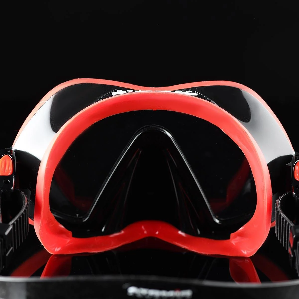 Atomic Aquatics Venom Frameless Mask - Image 4
