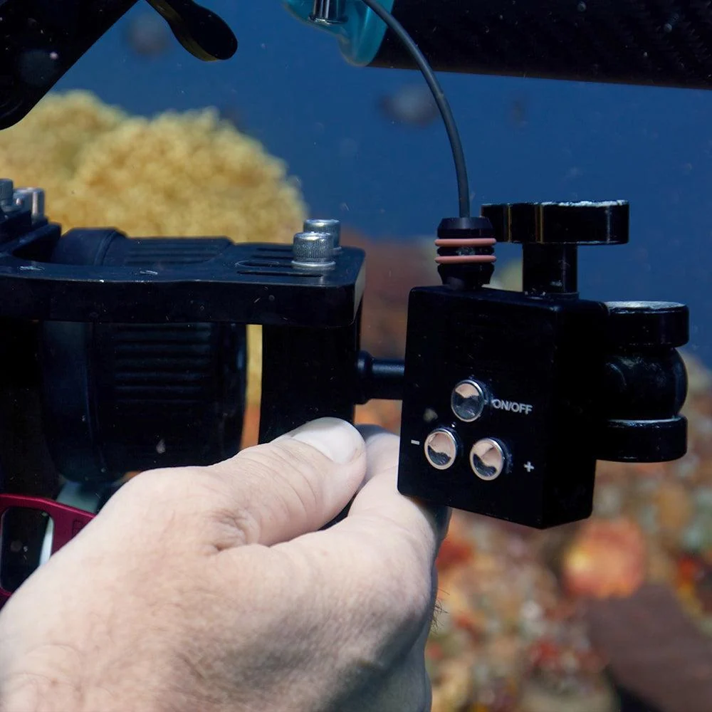 DiveVolk SL50/SL120 Underwater Video Light Remote Controller with Fiber Cable - Image 2