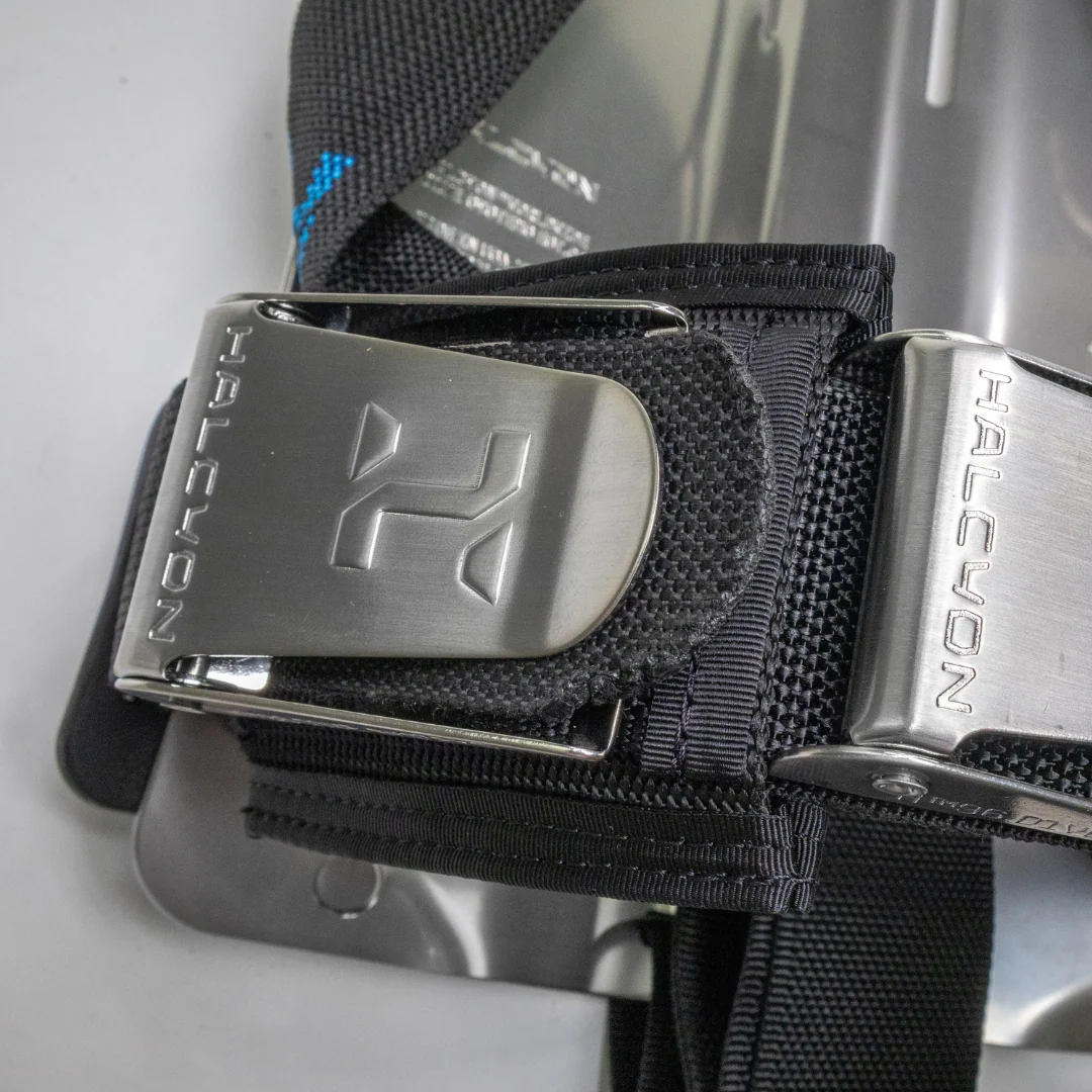 Halcyon Standard Aluminum Backplate with harness (10.020.100) - Image 4
