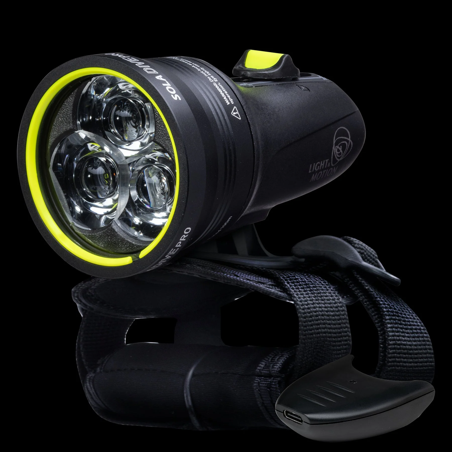 Light & Motion NEW - Dive Pro 2000 USB-C*