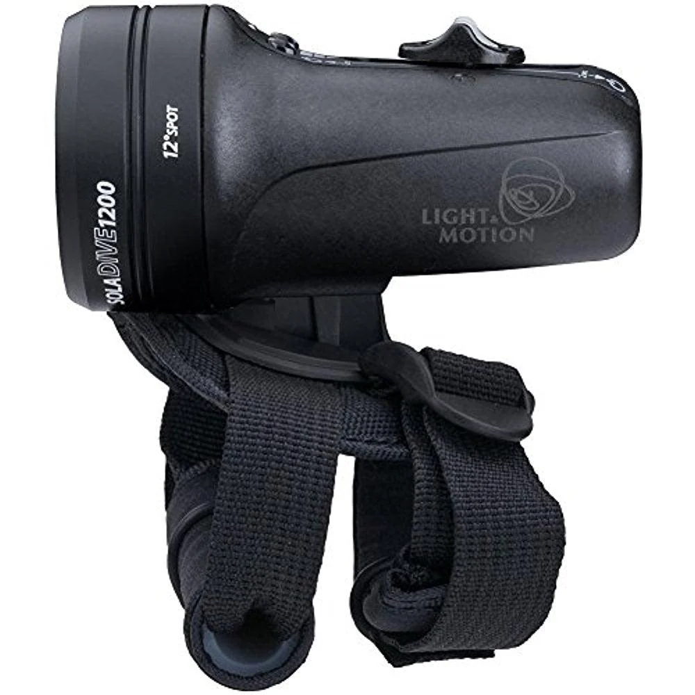 Light & Motion SOLA Dive 1200 Spot Light - Image 3