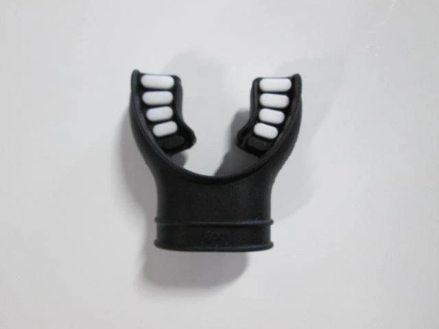Oceanic ZEO Regulator Mouthpiece Replacement - Image 2