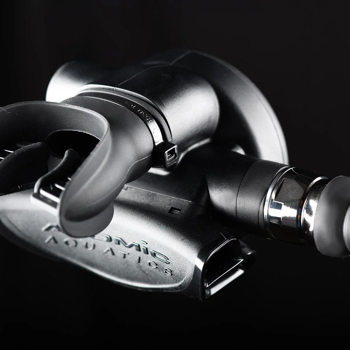 Open Box Atomic Aquatics B2 Regulator - Image 9