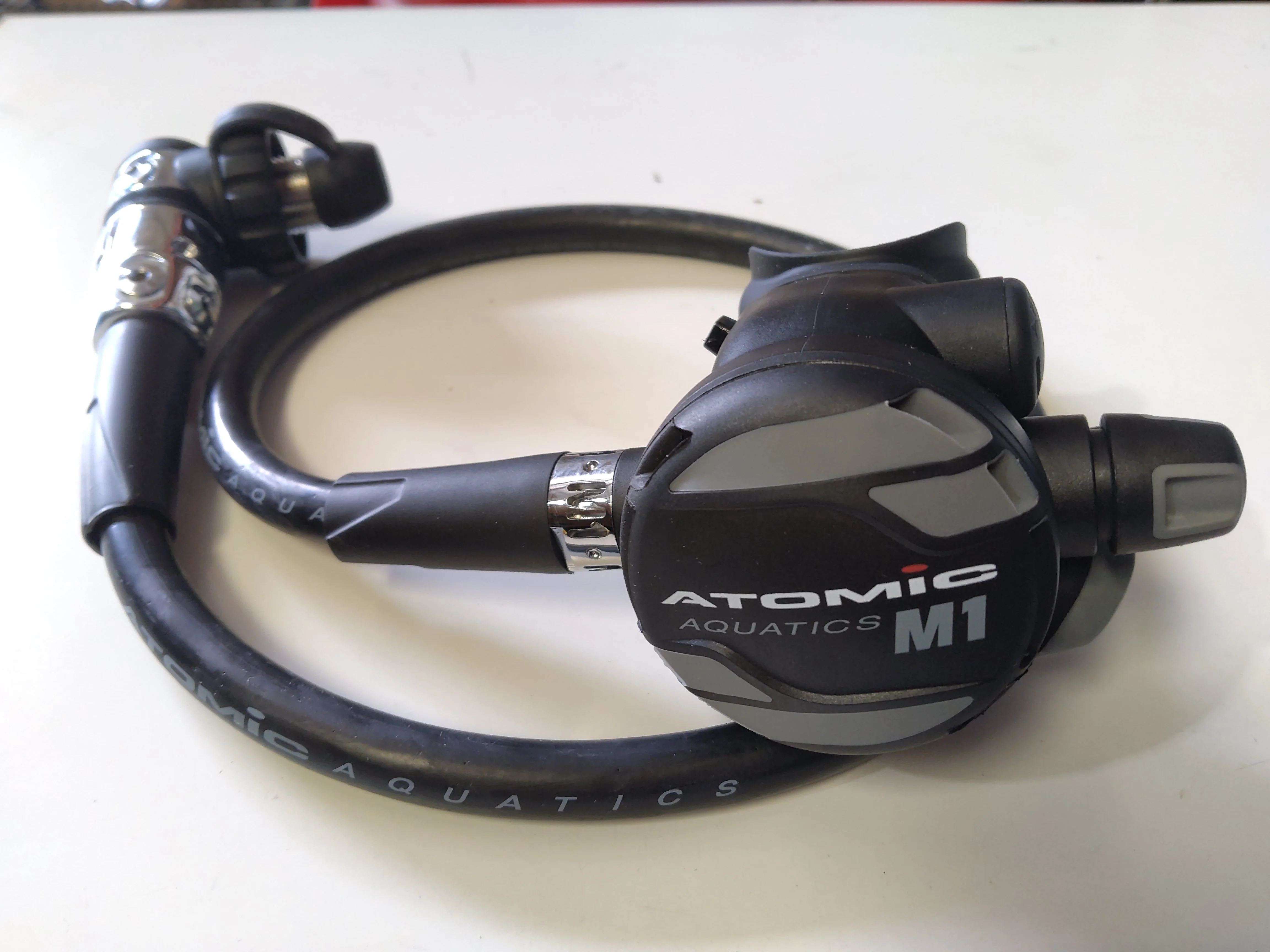 Open Box Atomic Aquatics M1 Regulator - Image 9