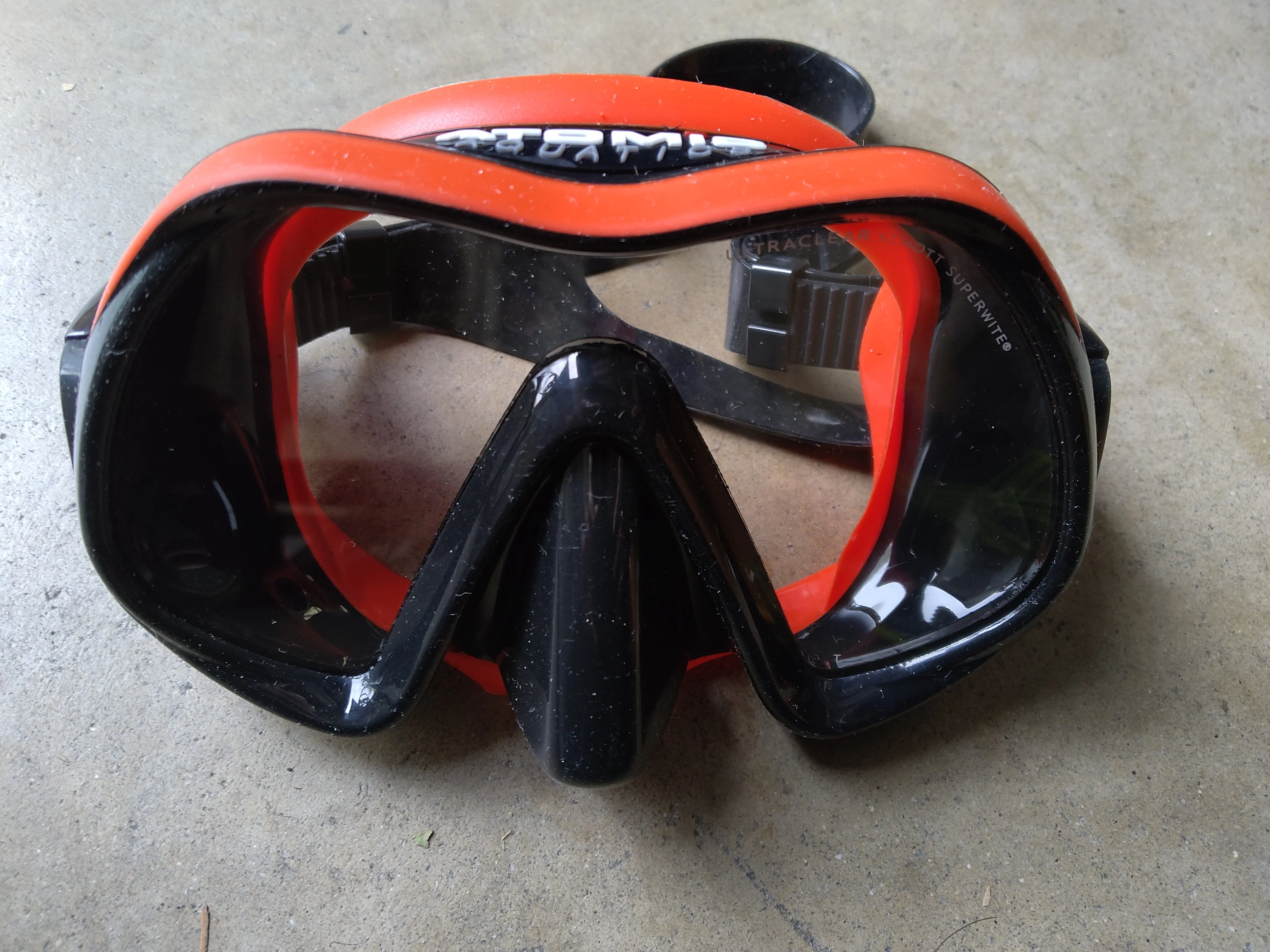 Used Atomic Aquatics Venom Frameless Mask - Image 8
