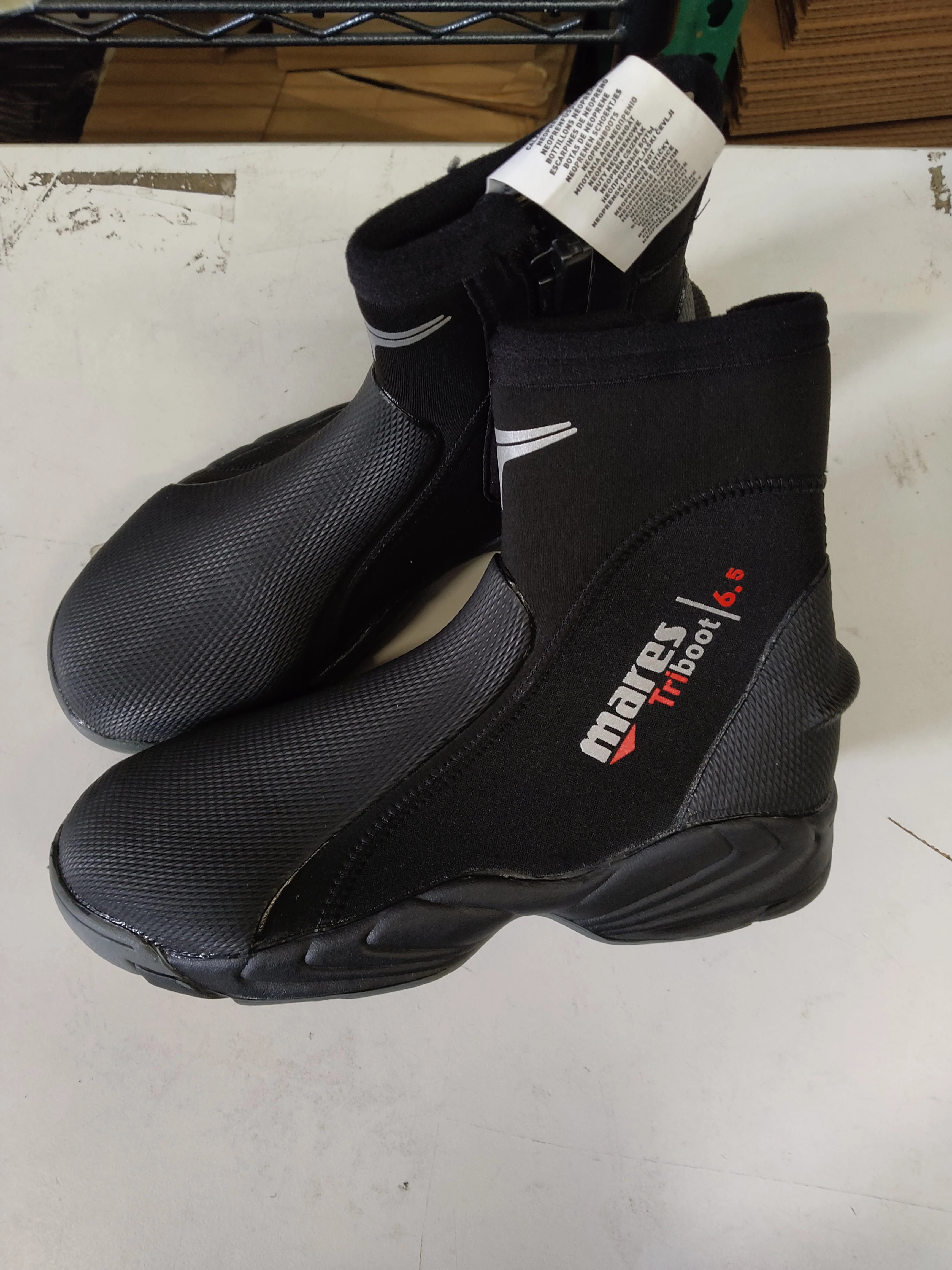 Used Mares 6.5mm Trilastic Boot - Image 2