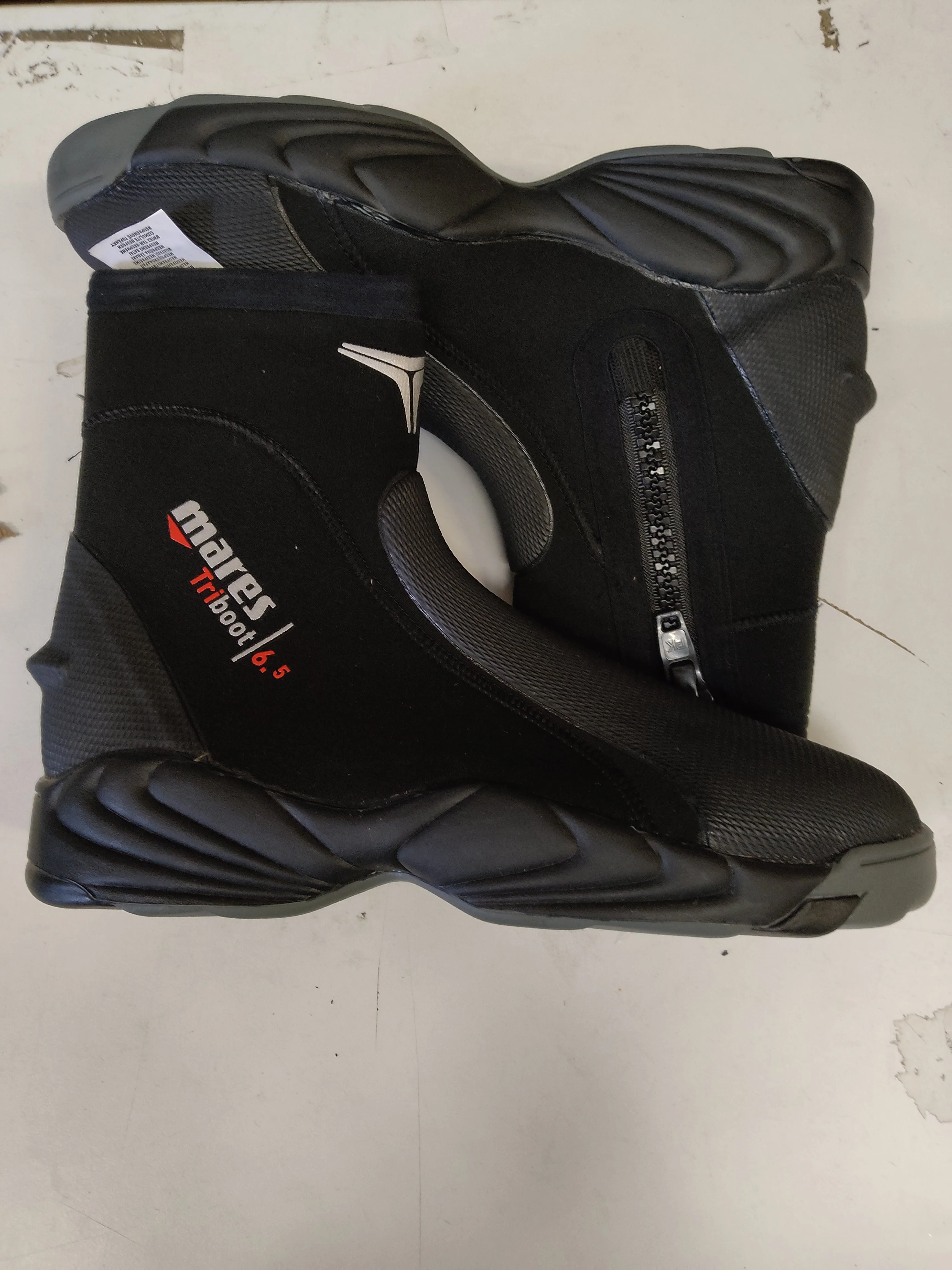 Used Mares 6.5mm Trilastic Boot - Image 4