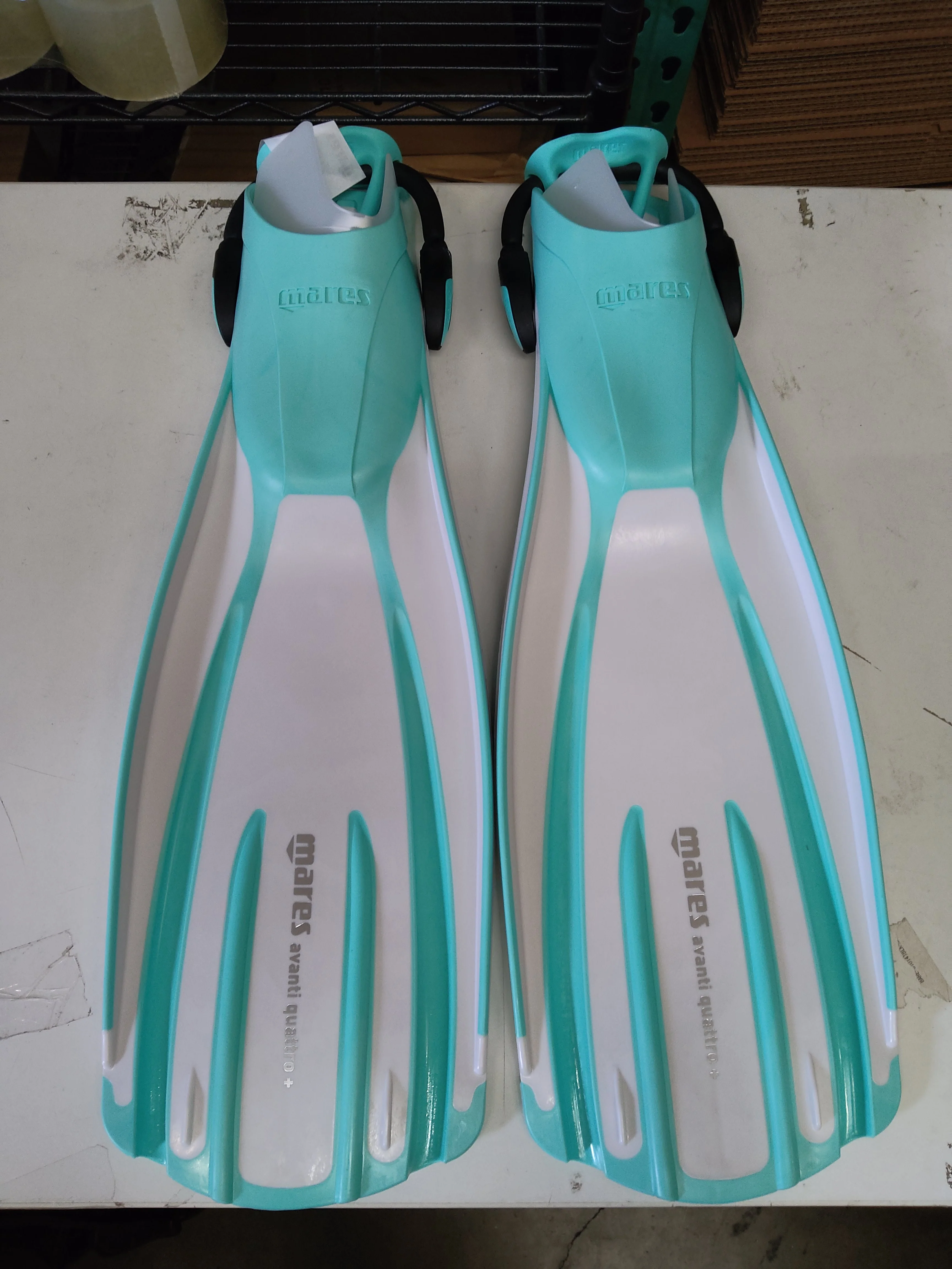 Used Mares Avanti Quattro Plus Open Heel Bungee Strap Dive Fin - Image 8