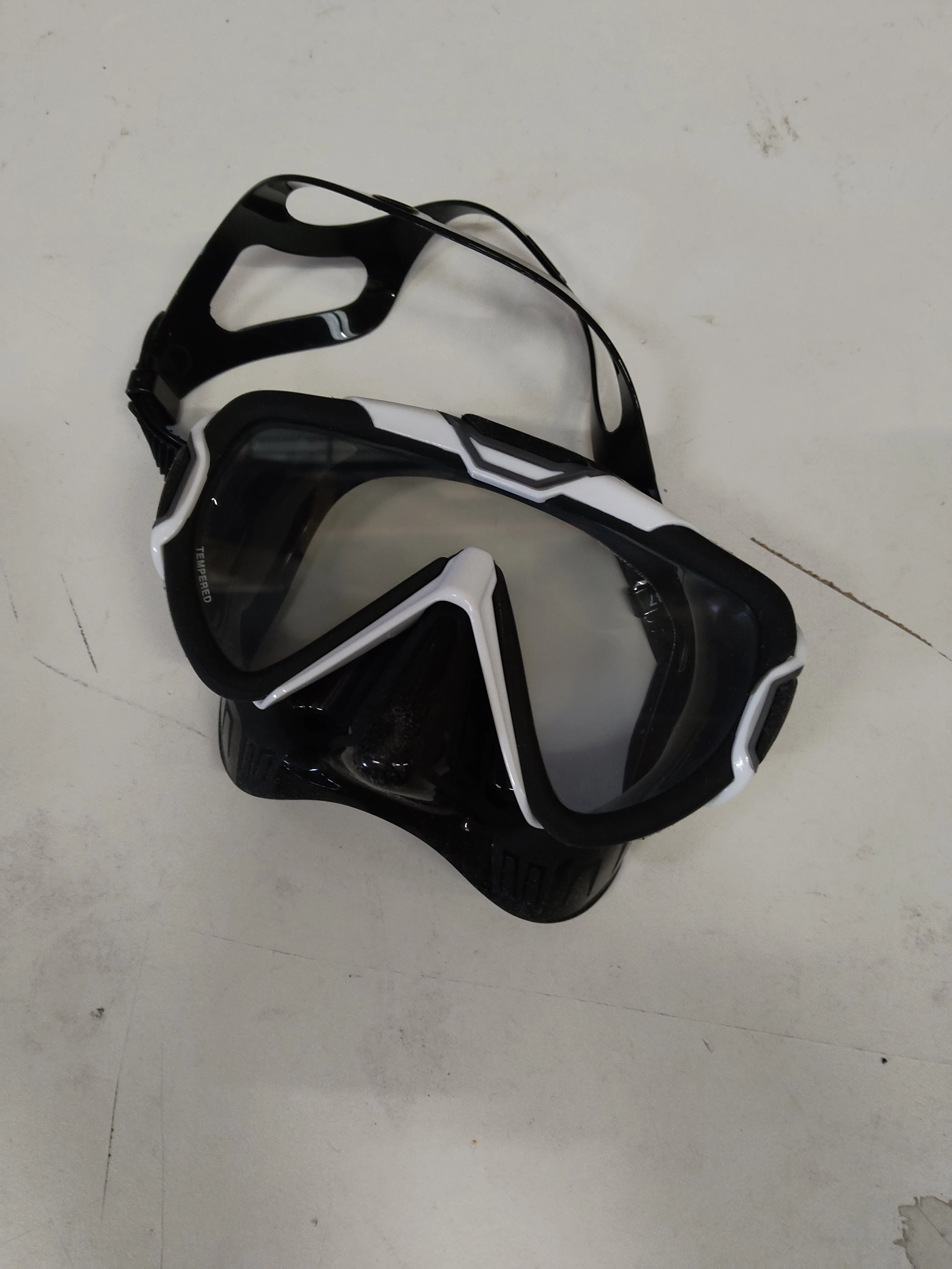 Used Mares Pure Wire Mask - Image 3