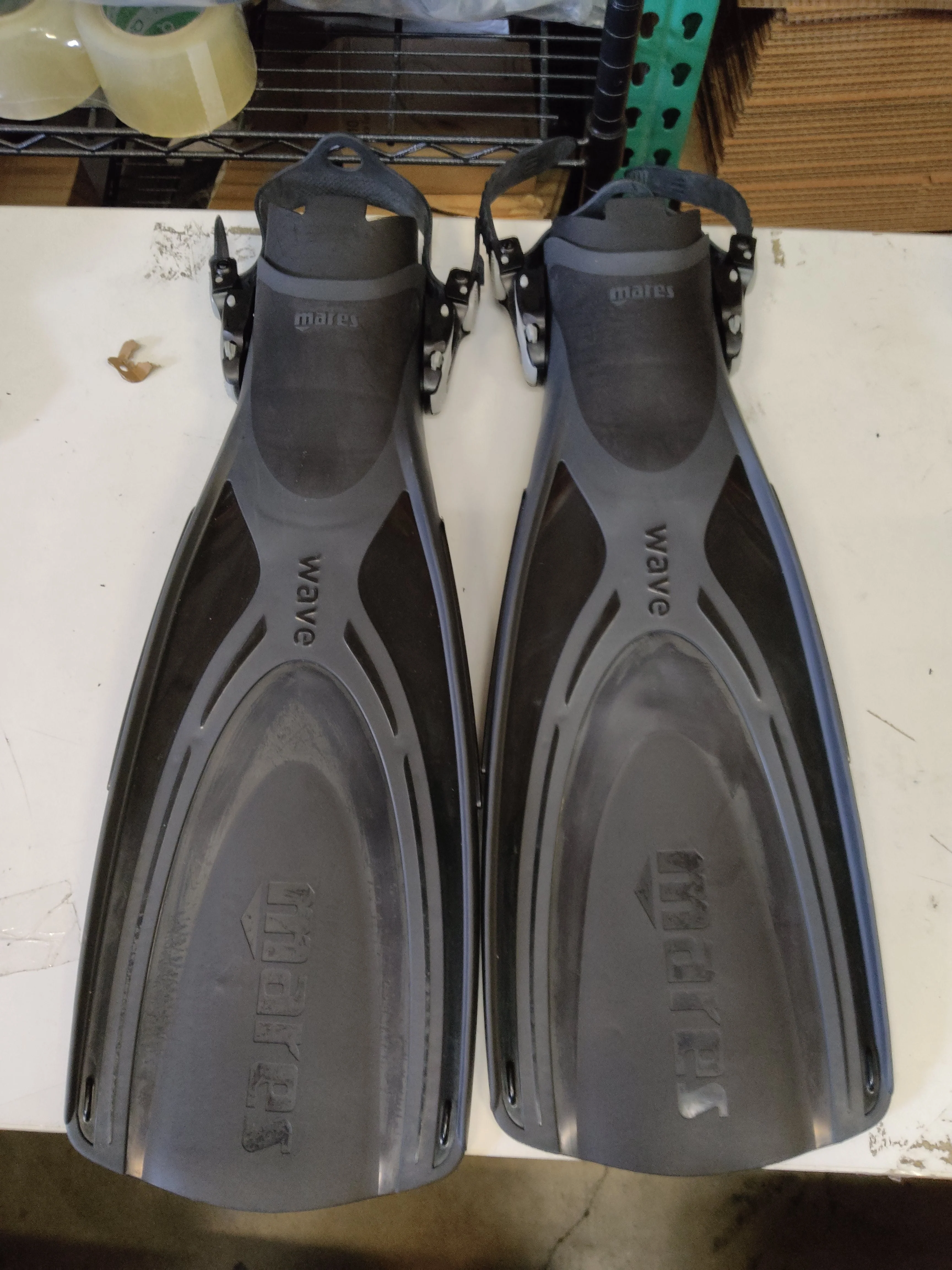 Used Mares Scuba Diving Wave Fin - Image 2