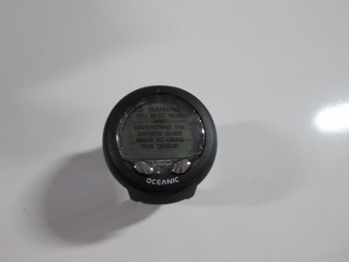 Open Box Oceanic Veo 4.0 Wrist