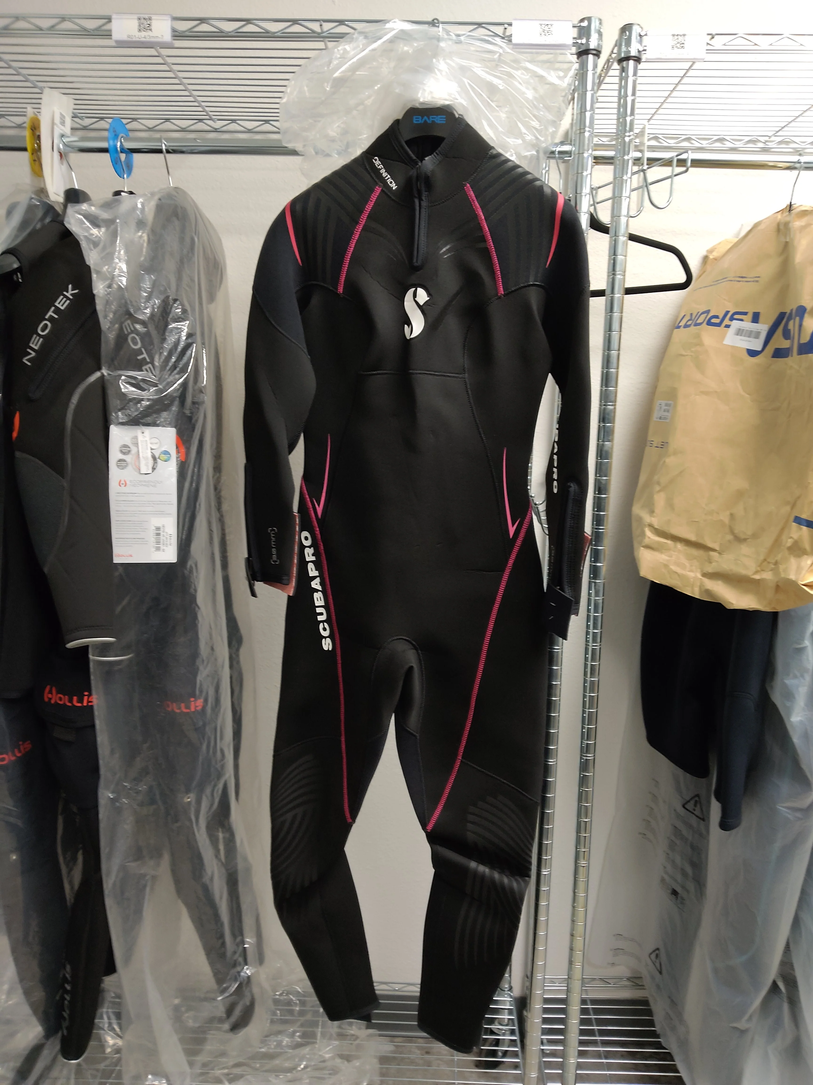 Used Scubapro Definition Steamer 3mm Women's - Image 2