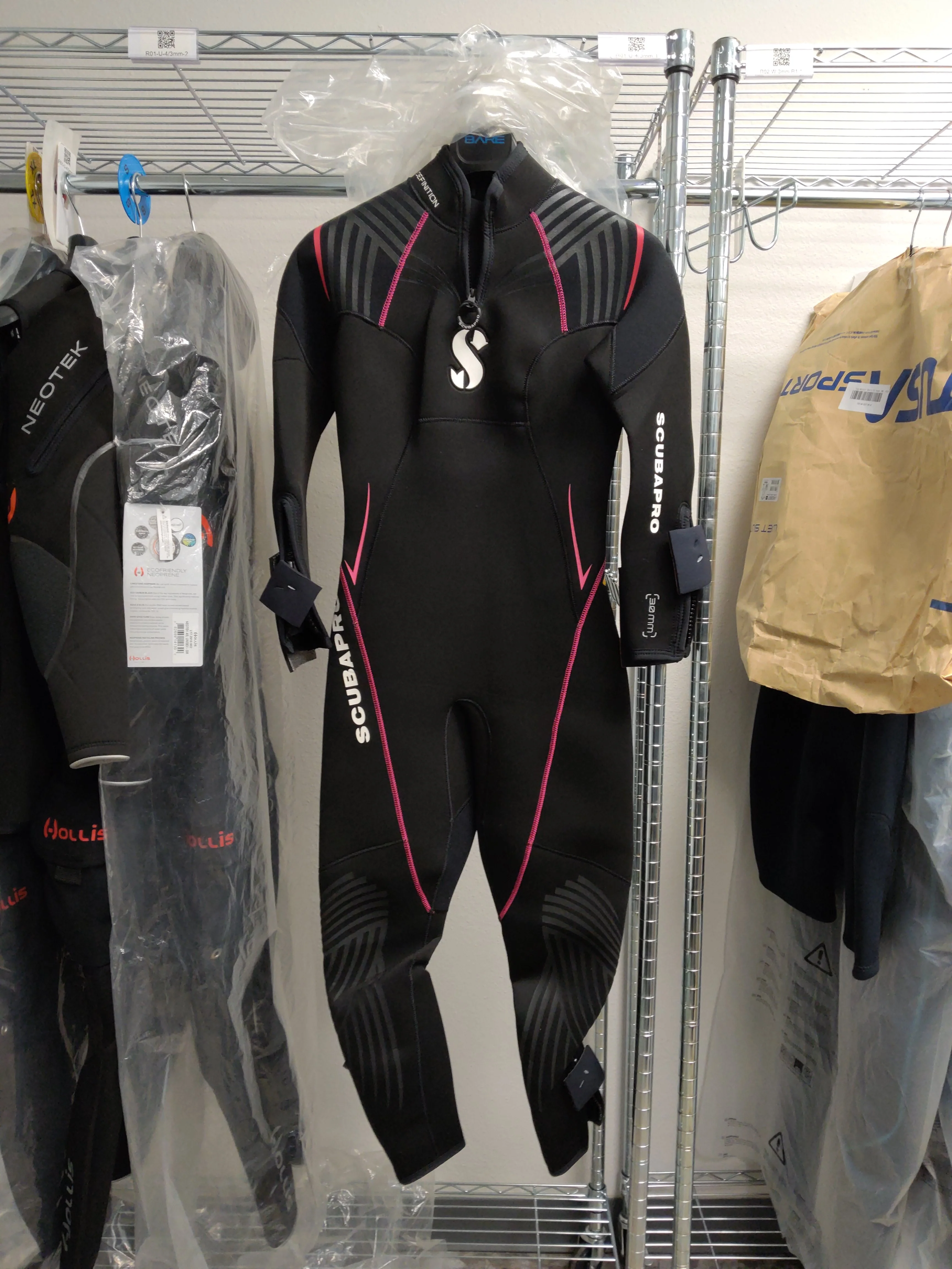 Used Scubapro Definition Steamer 3mm Women's - Image 3