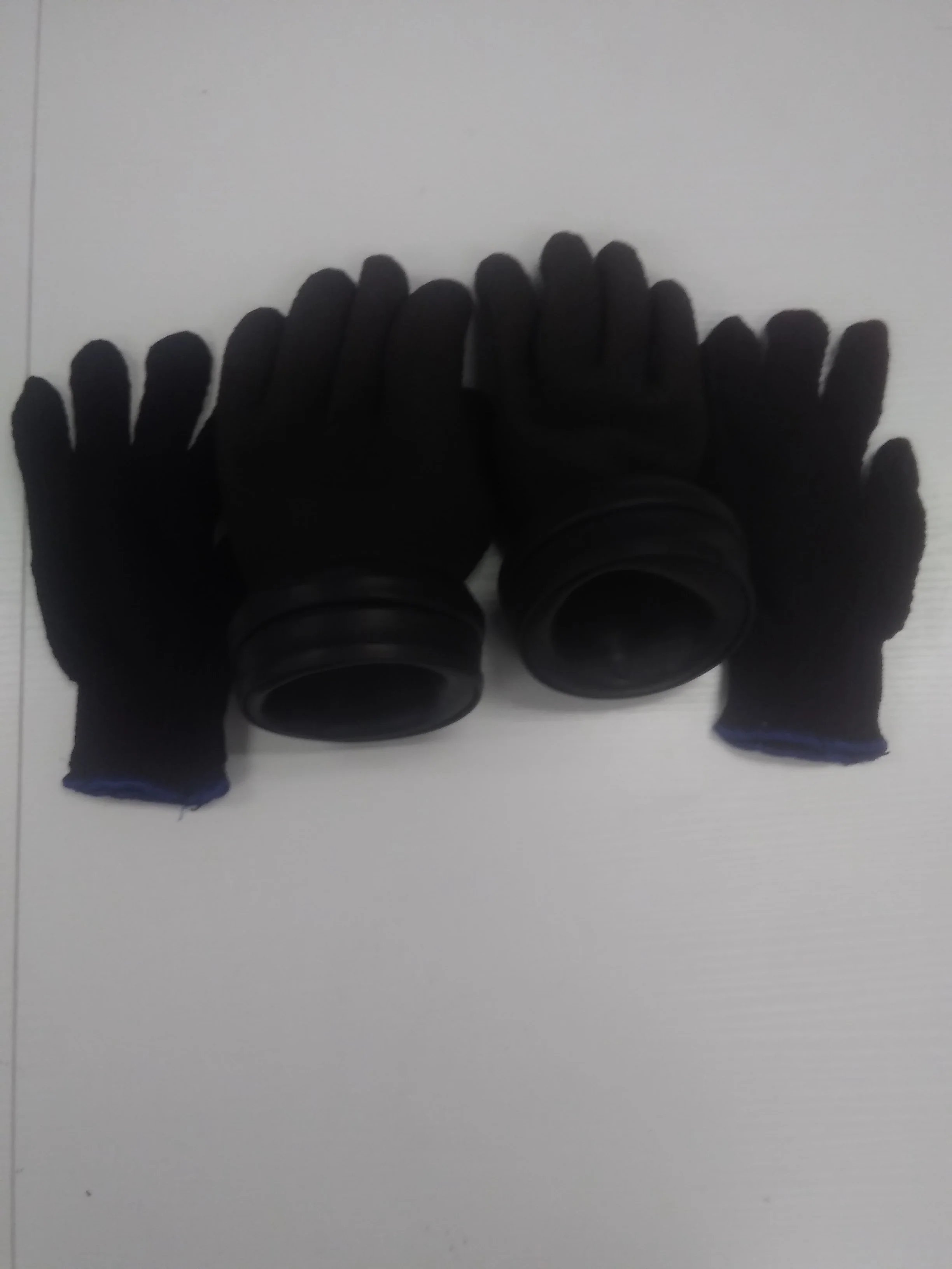 Used Scubapro Easydon Dry Gloves - Image 2
