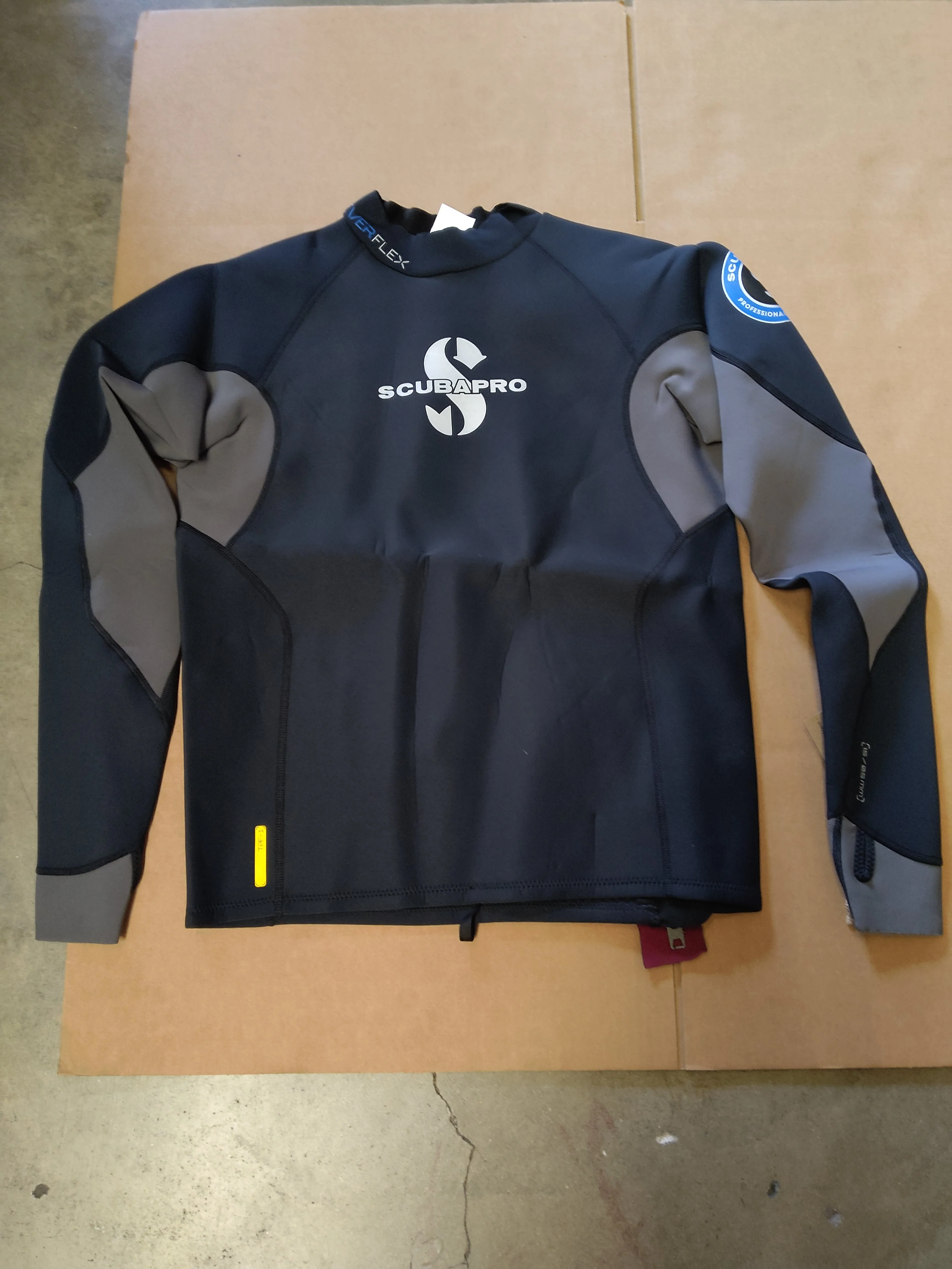 Used Scubapro Everflex 1.5 Men's Long Sleeve - Image 3