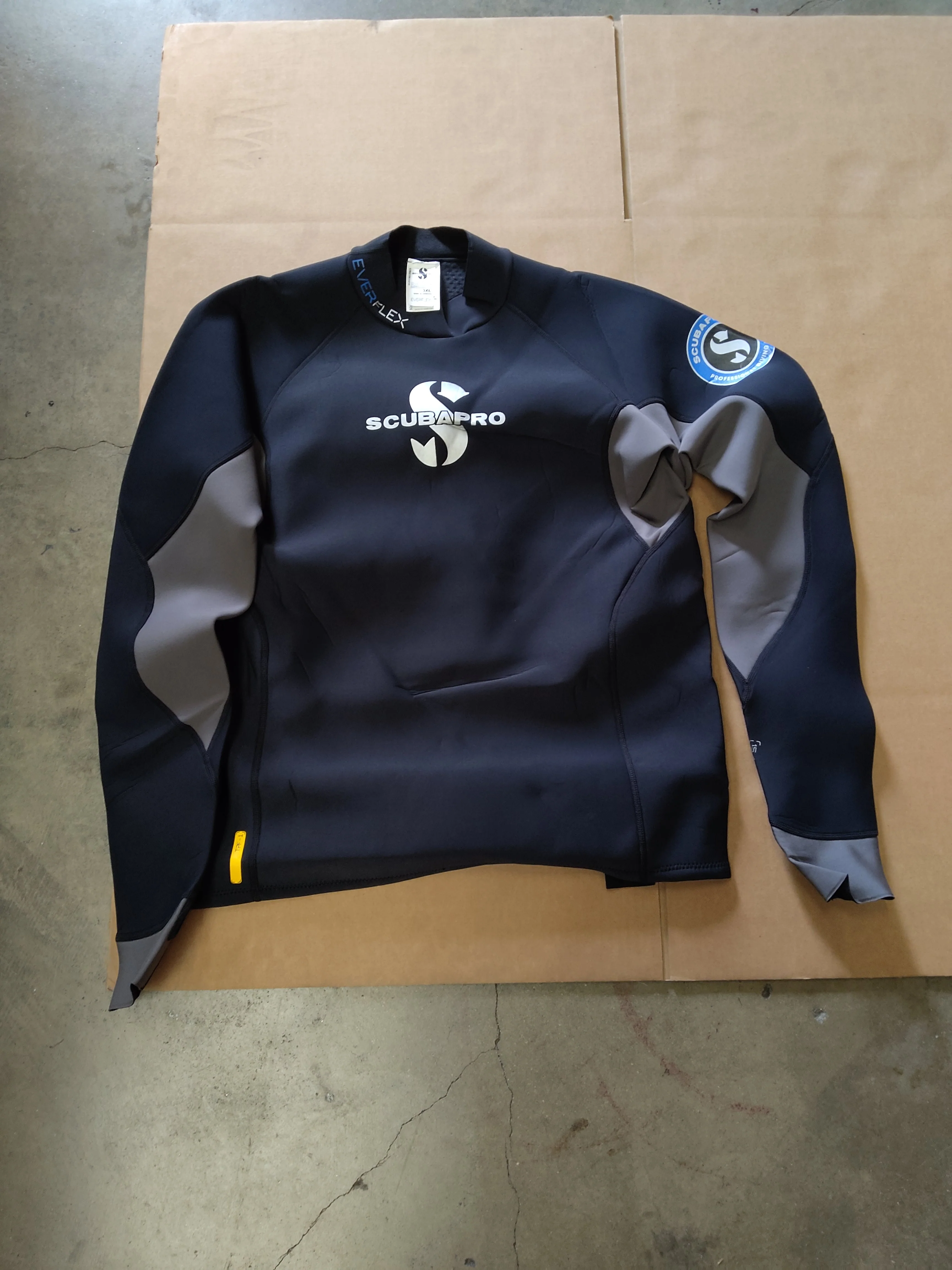 Used Scubapro Everflex 1.5 Men's Long Sleeve - Image 4
