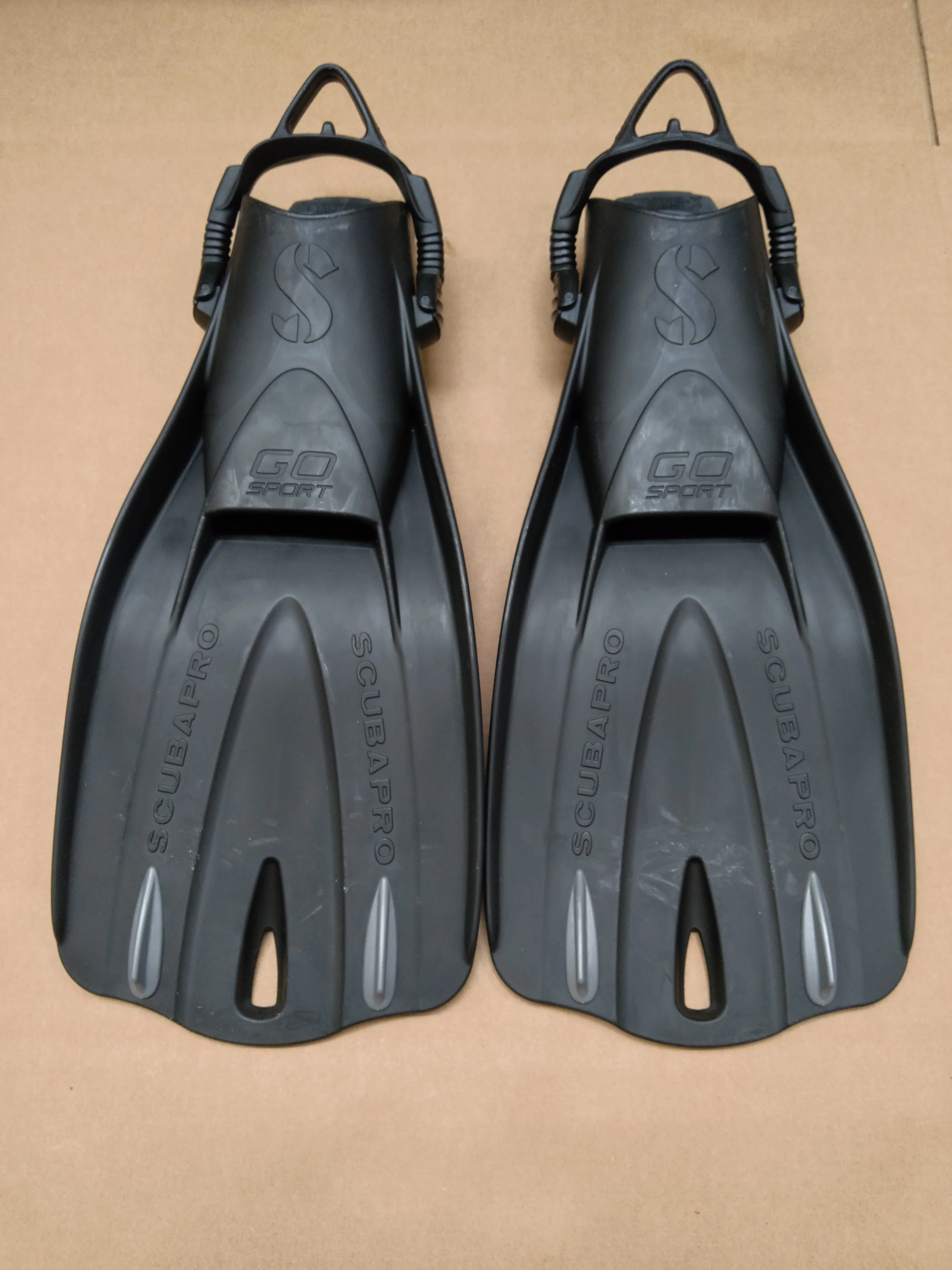 Used Scubapro GO Sport Fins - Image 13