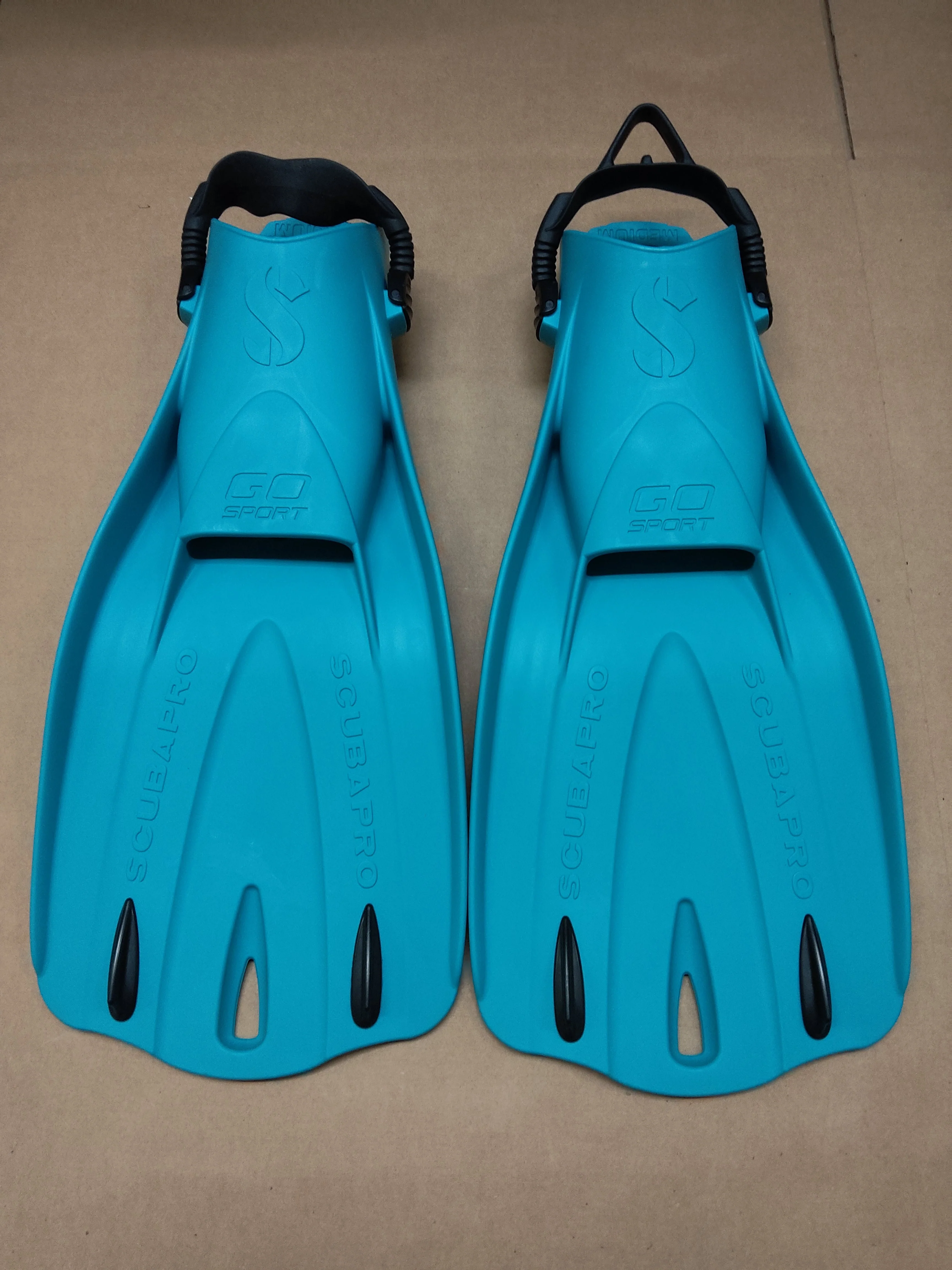 Used Scubapro GO Sport Fins - Image 25