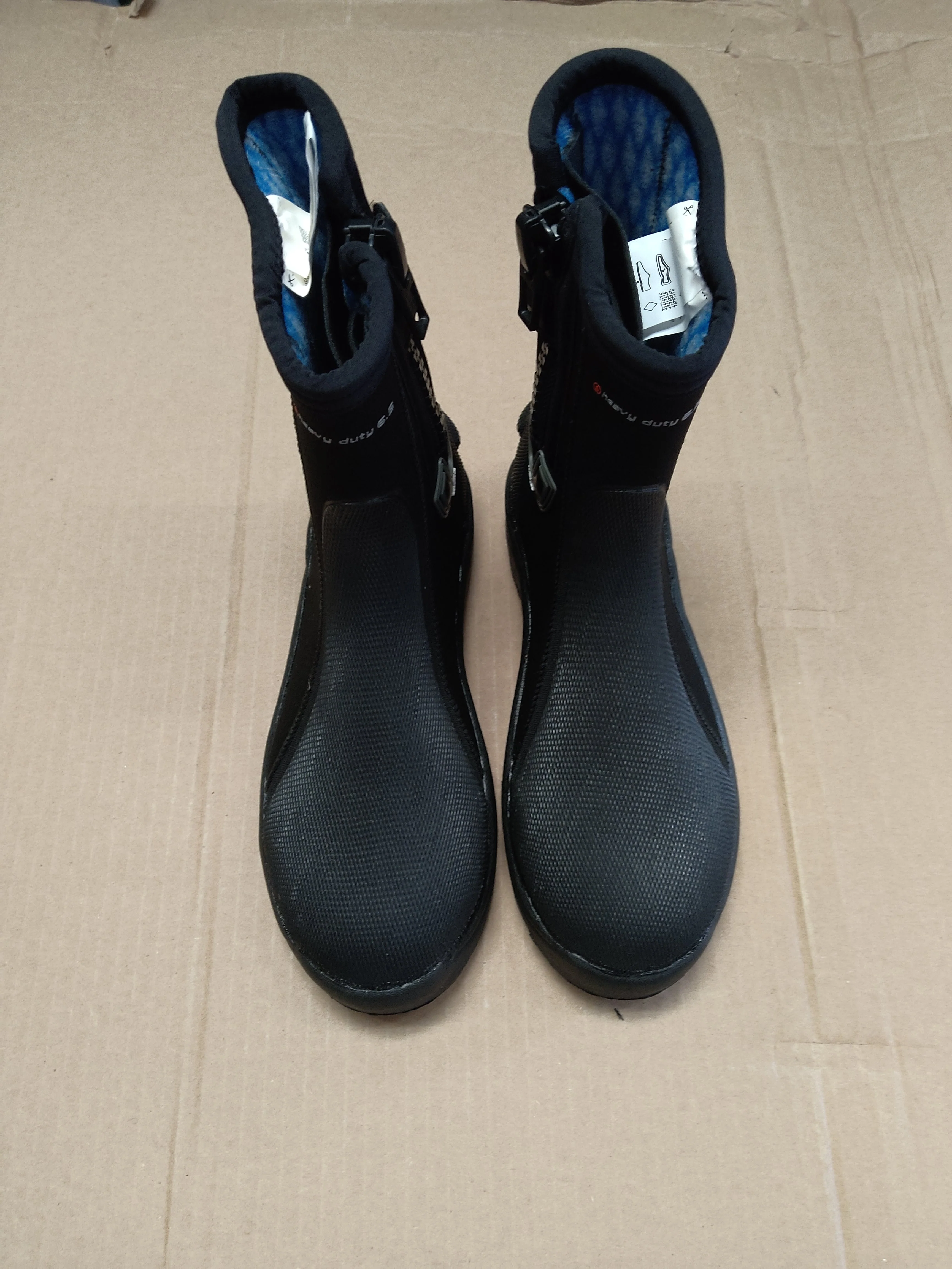 Used Scubapro Heavy Duty 6.5 mm Boot - Image 10