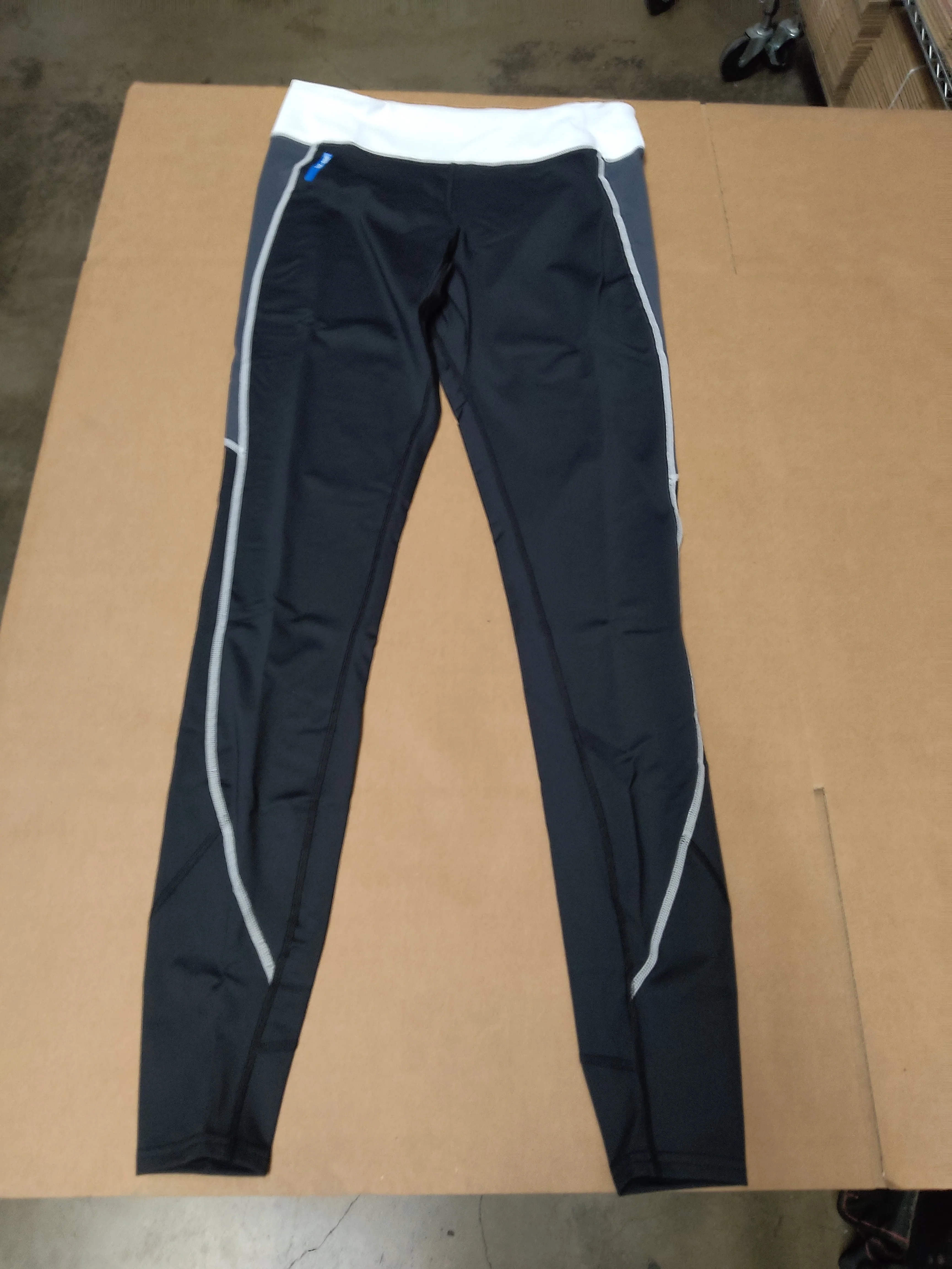 Used Scubapro Rash Guard Legging Women's (UPF80) - Image 10