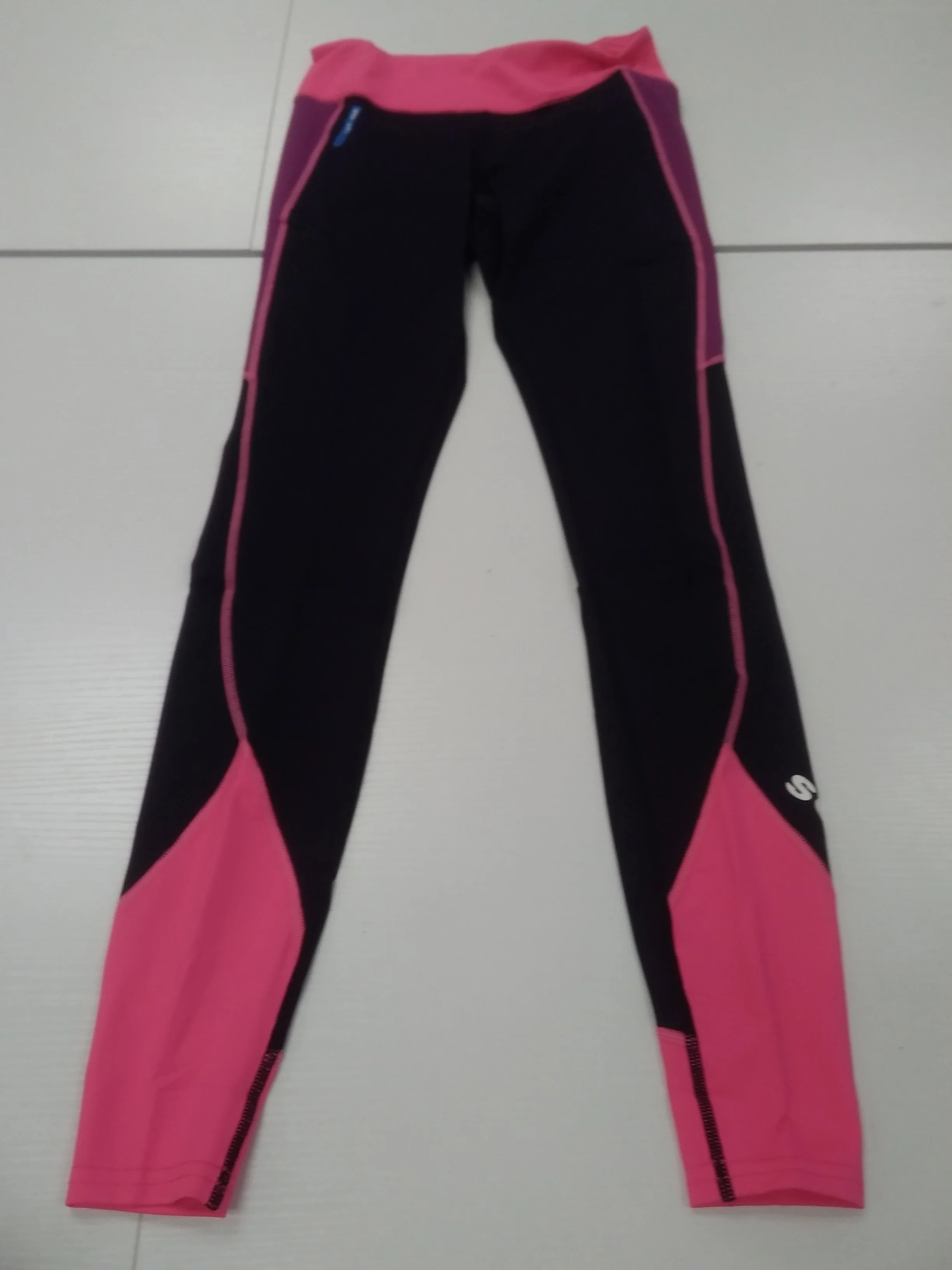 Used Scubapro Rash Guard Legging Women's (UPF80) - Image 3