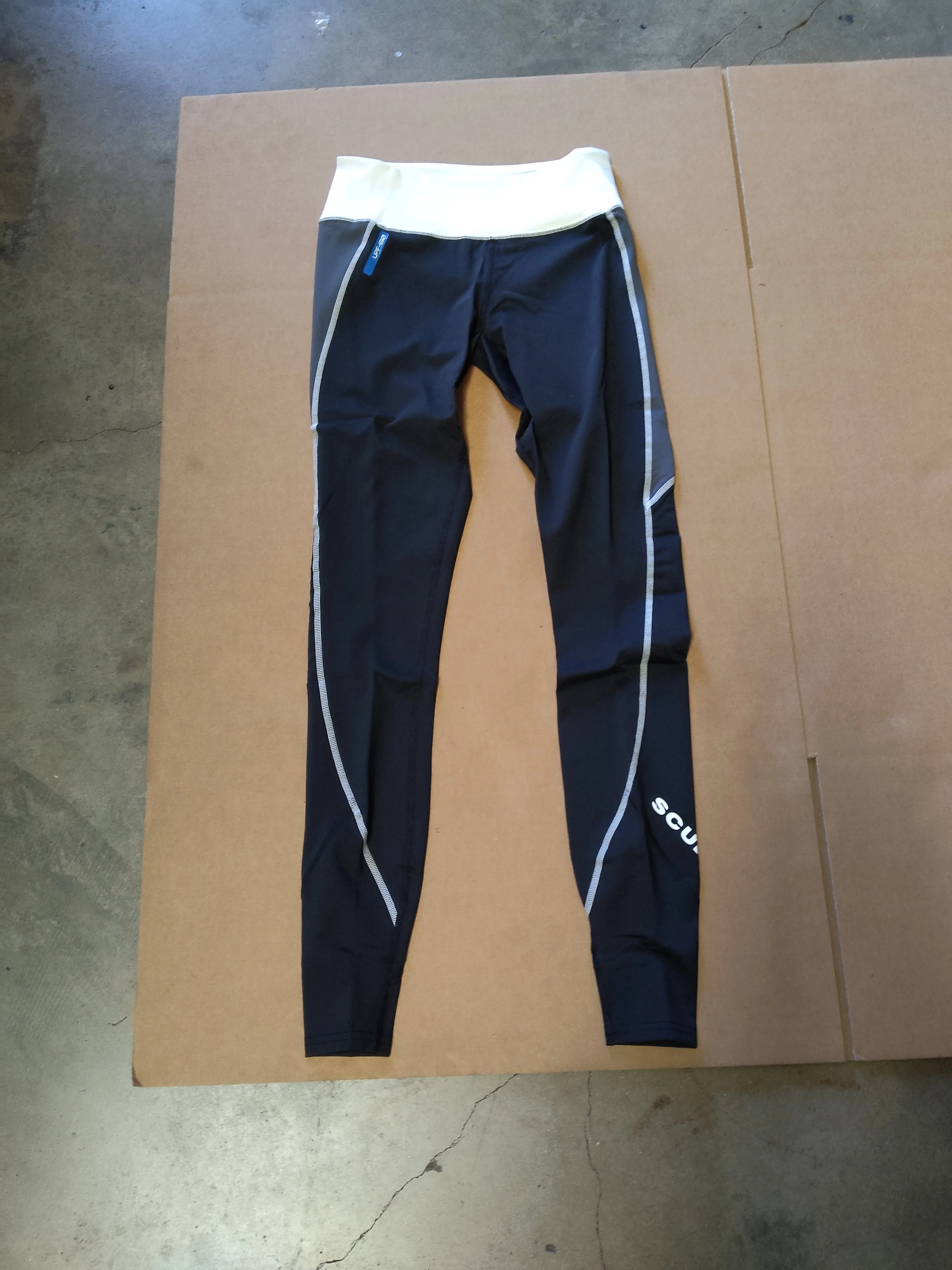 Used Scubapro Rash Guard Legging Women's (UPF80) - Image 5
