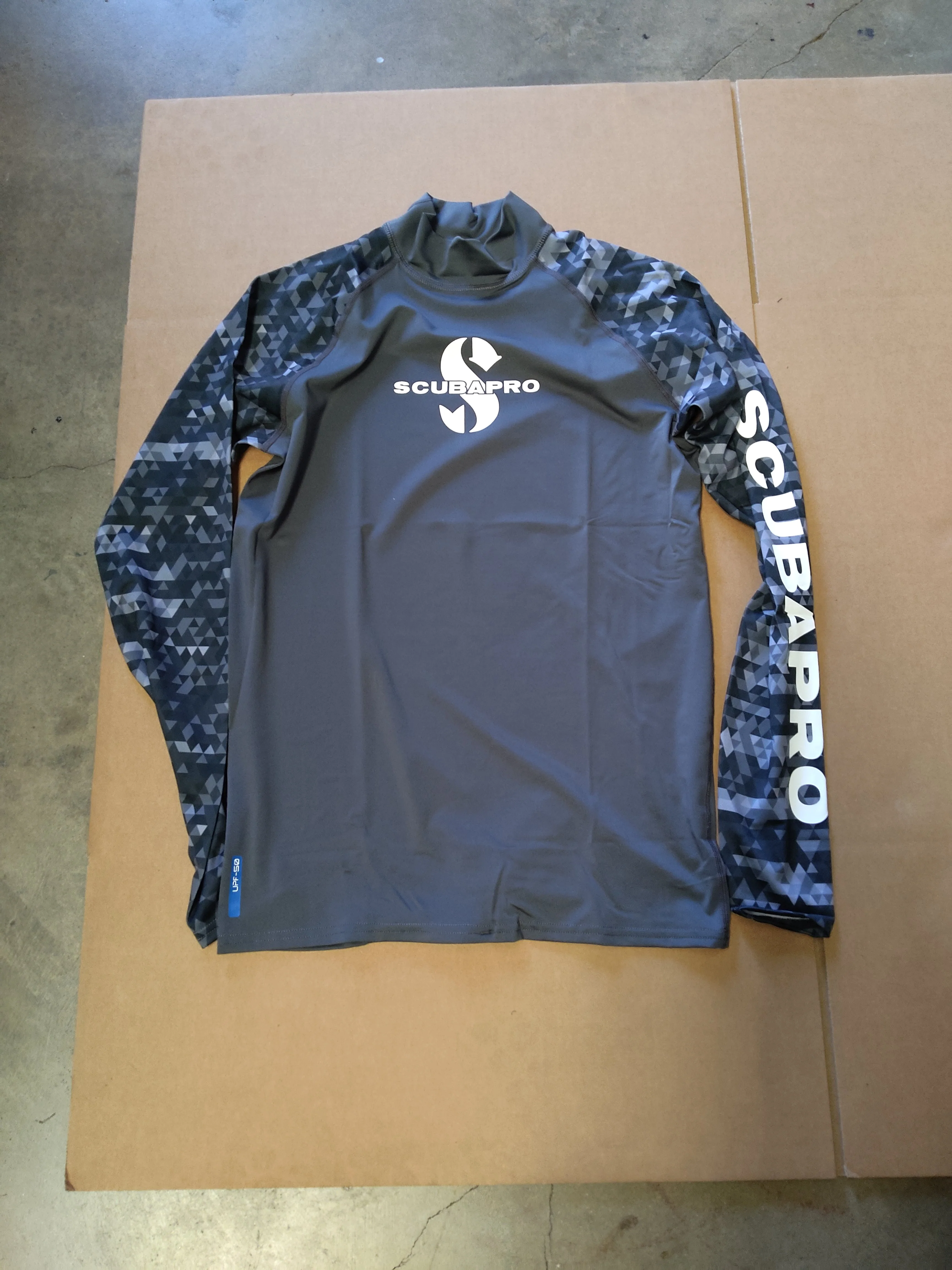 Used Scubapro Rash Guard Mens, Long Sleeve (UPF50) - Image 6