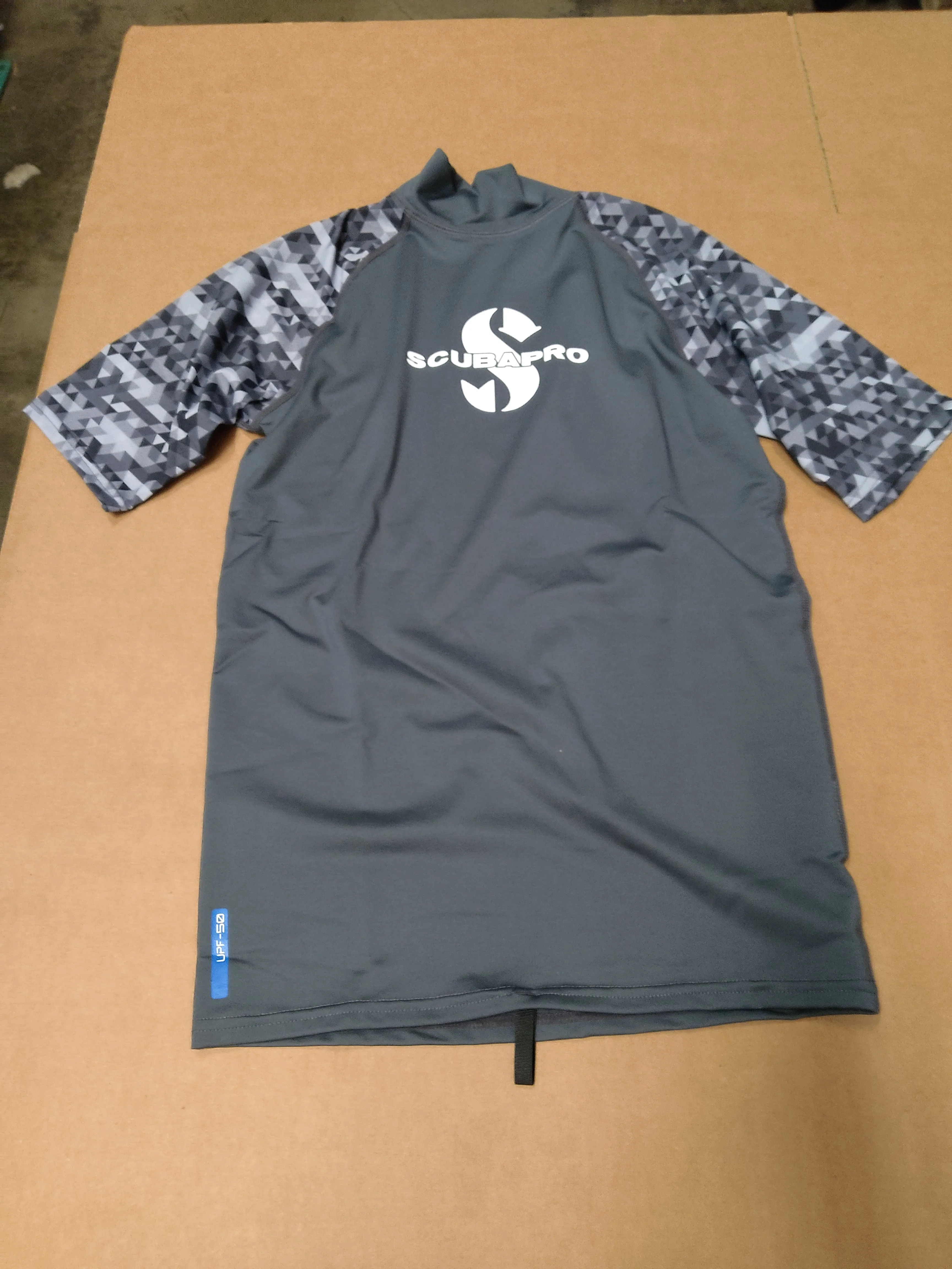 Used Scubapro Rash Guard Mens, Short Sleeve (UPF50)