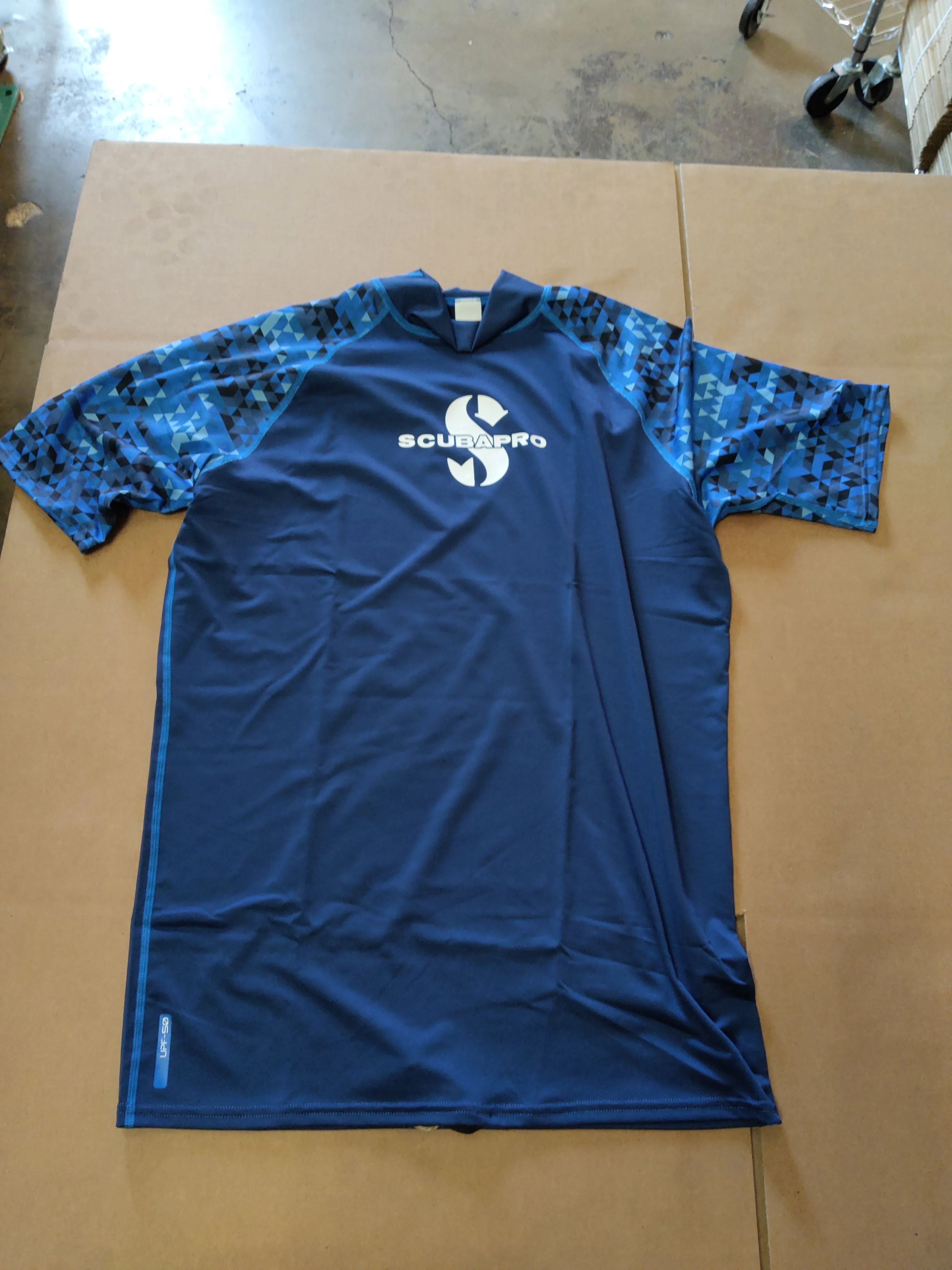 Used Scubapro Rash Guard Mens, Short Sleeve (UPF50) - Image 4