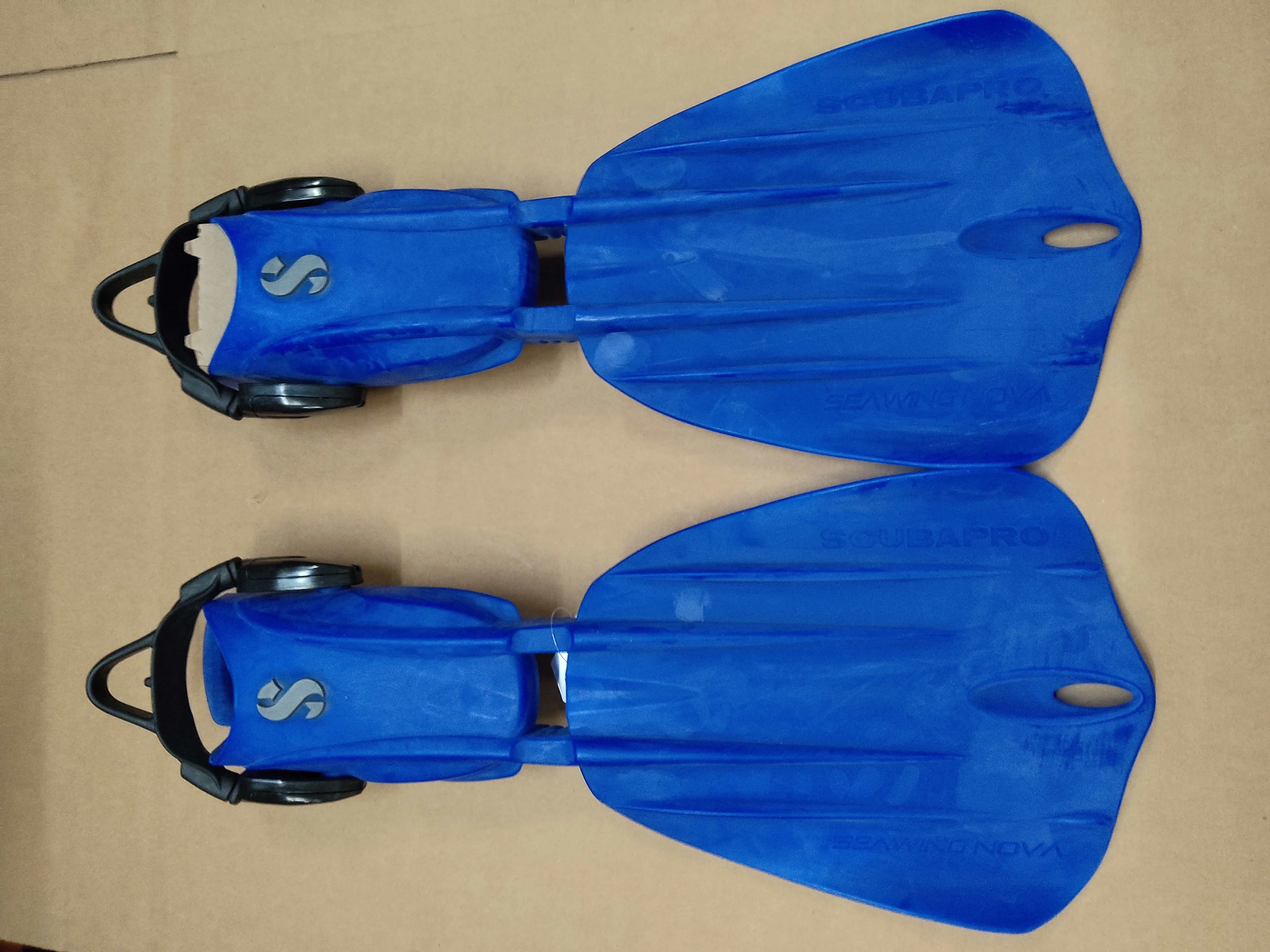 Used Scubapro Seawing Nova Fins - Image 14