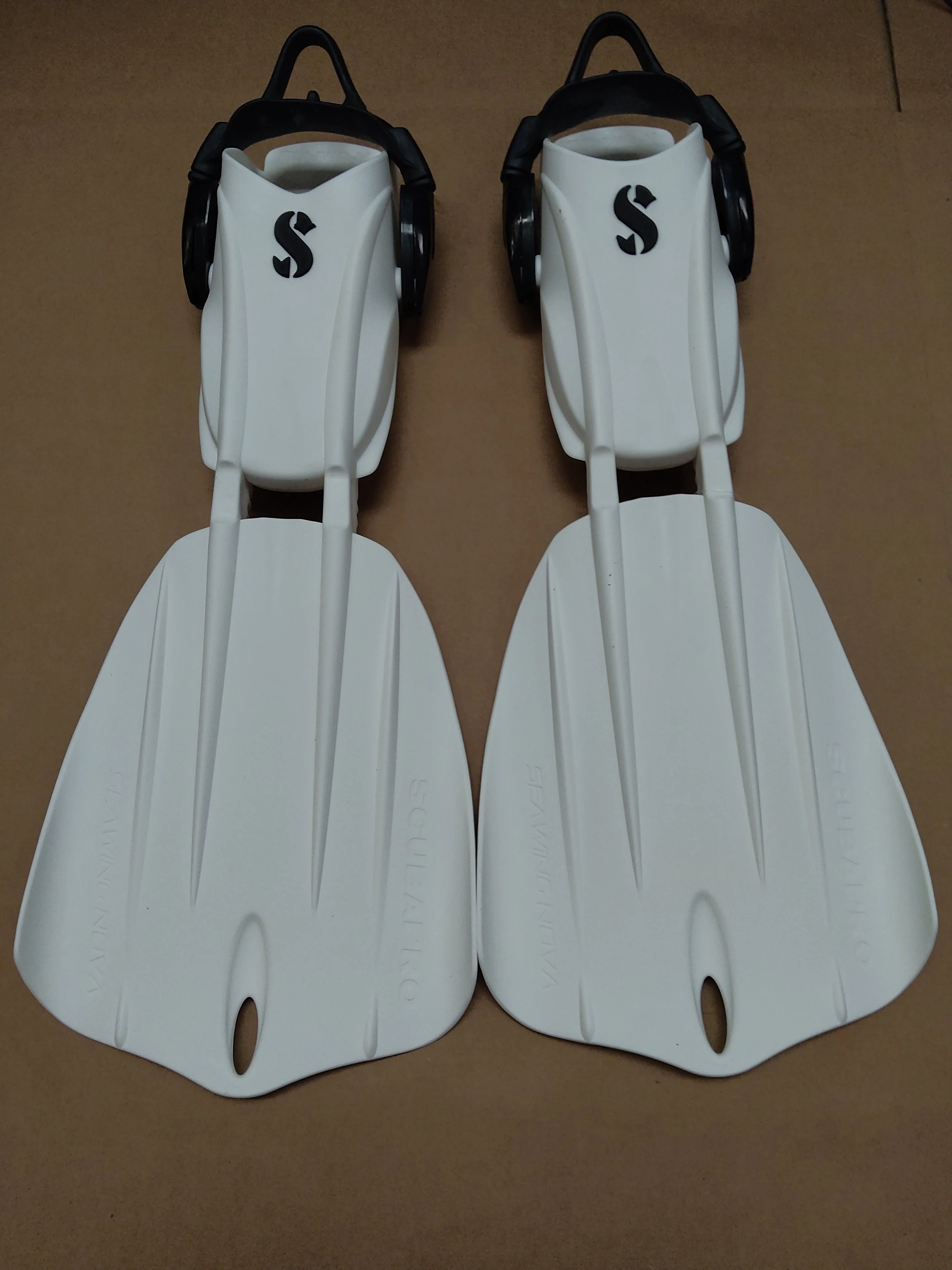 Used Scubapro Seawing Nova Fins - Image 16