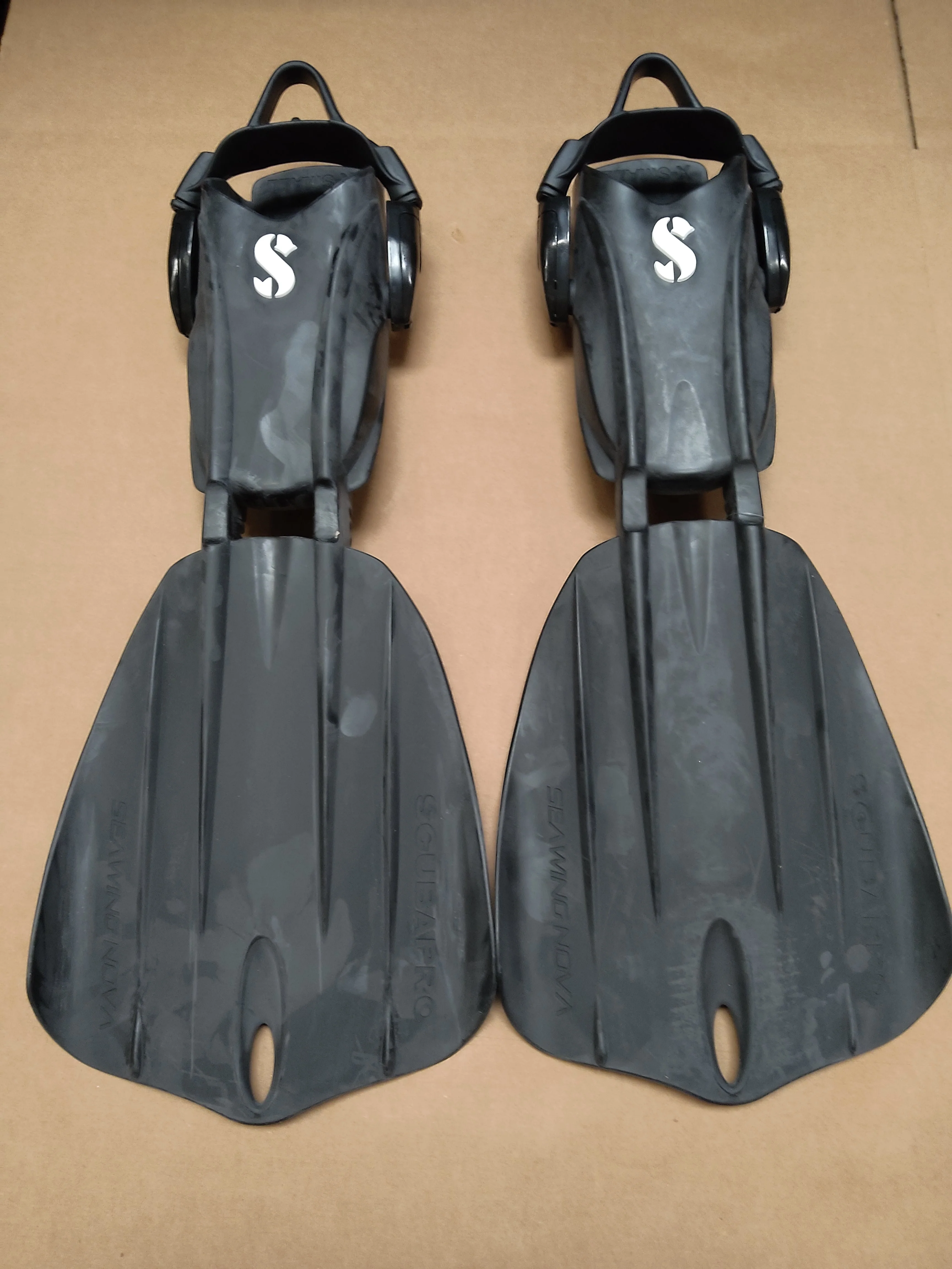 Used Scubapro Seawing Nova Fins - Image 19