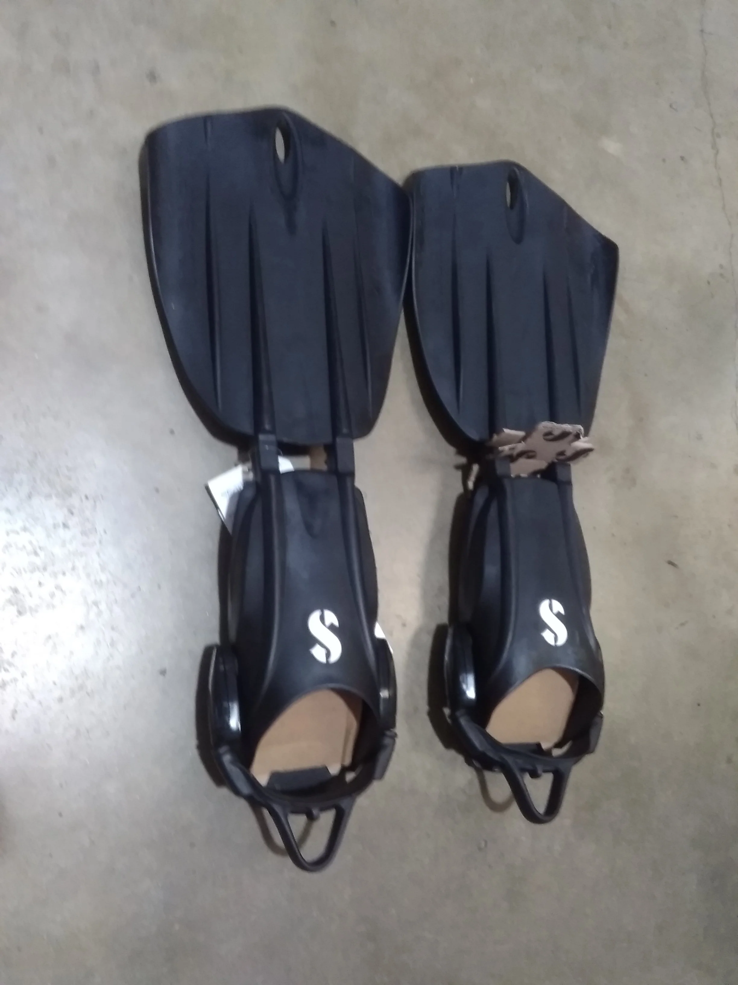 Used Scubapro Seawing Nova Fins - Image 5