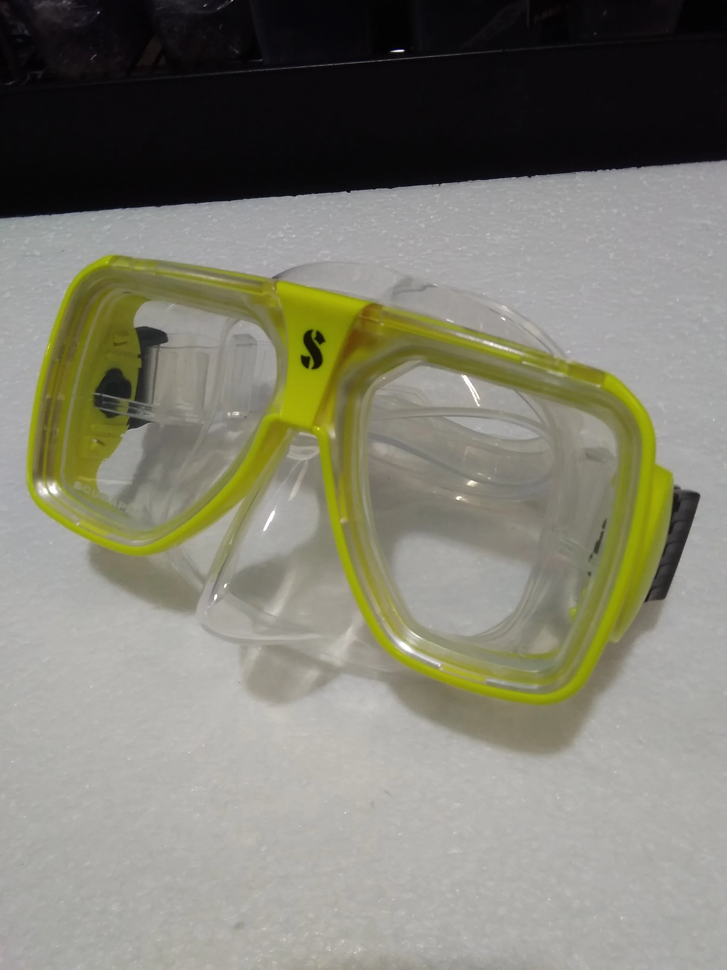 Used Scubapro Solara Dive Mask - Image 4