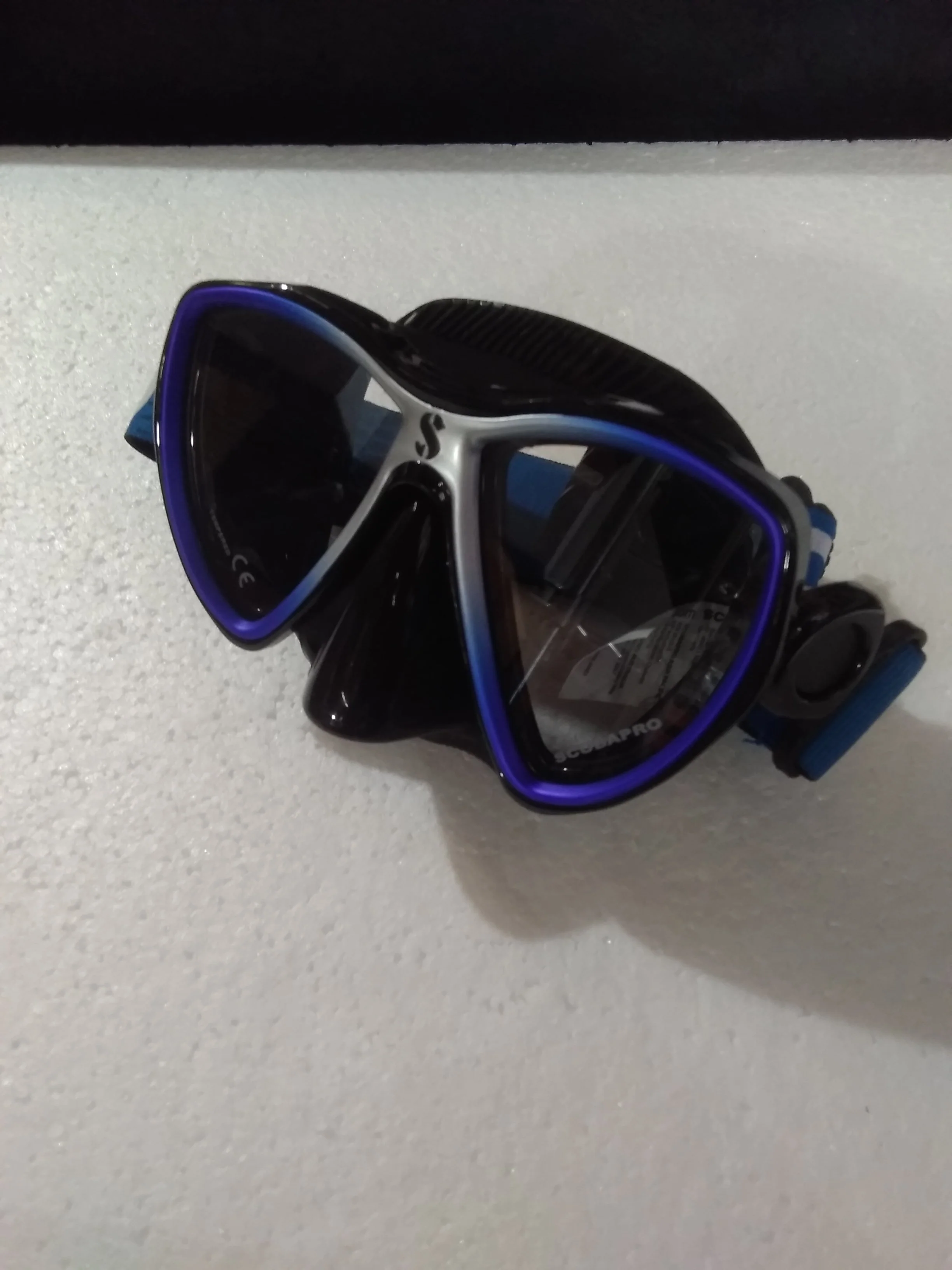 Used Scubapro Synergy Mini Dive Mask with Comfort Strap - Image 3