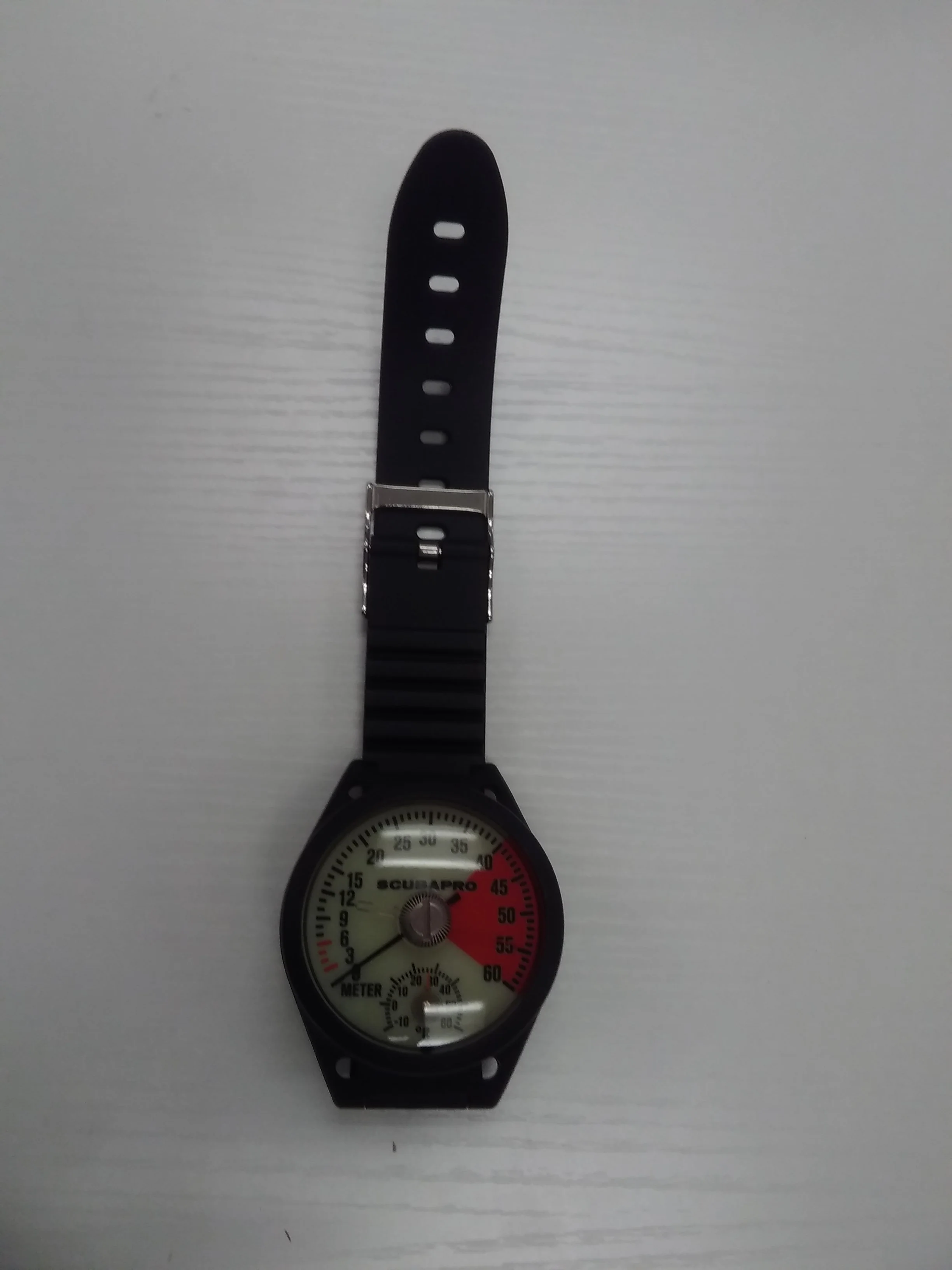 Used Scubapro Wrist Mount Depth Gauge Metric Dive Console