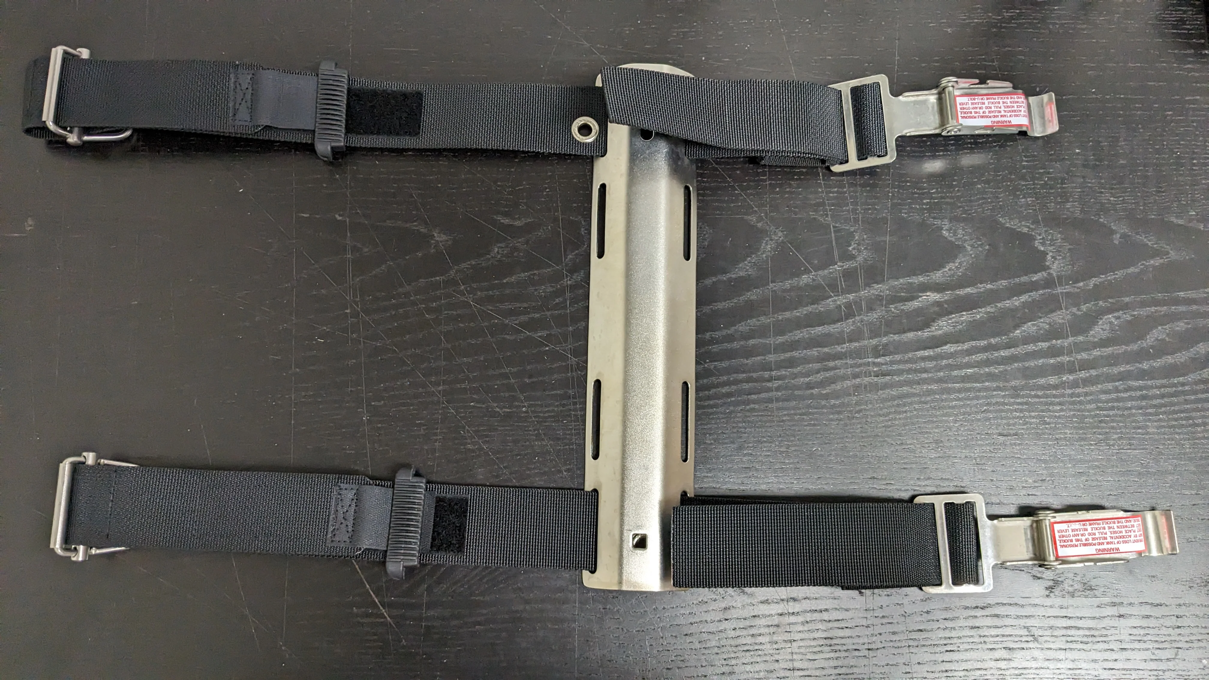 Used Scubapro X-Tek Single Tank Adaptor 2 Super Cinch Straps Included - Image 3