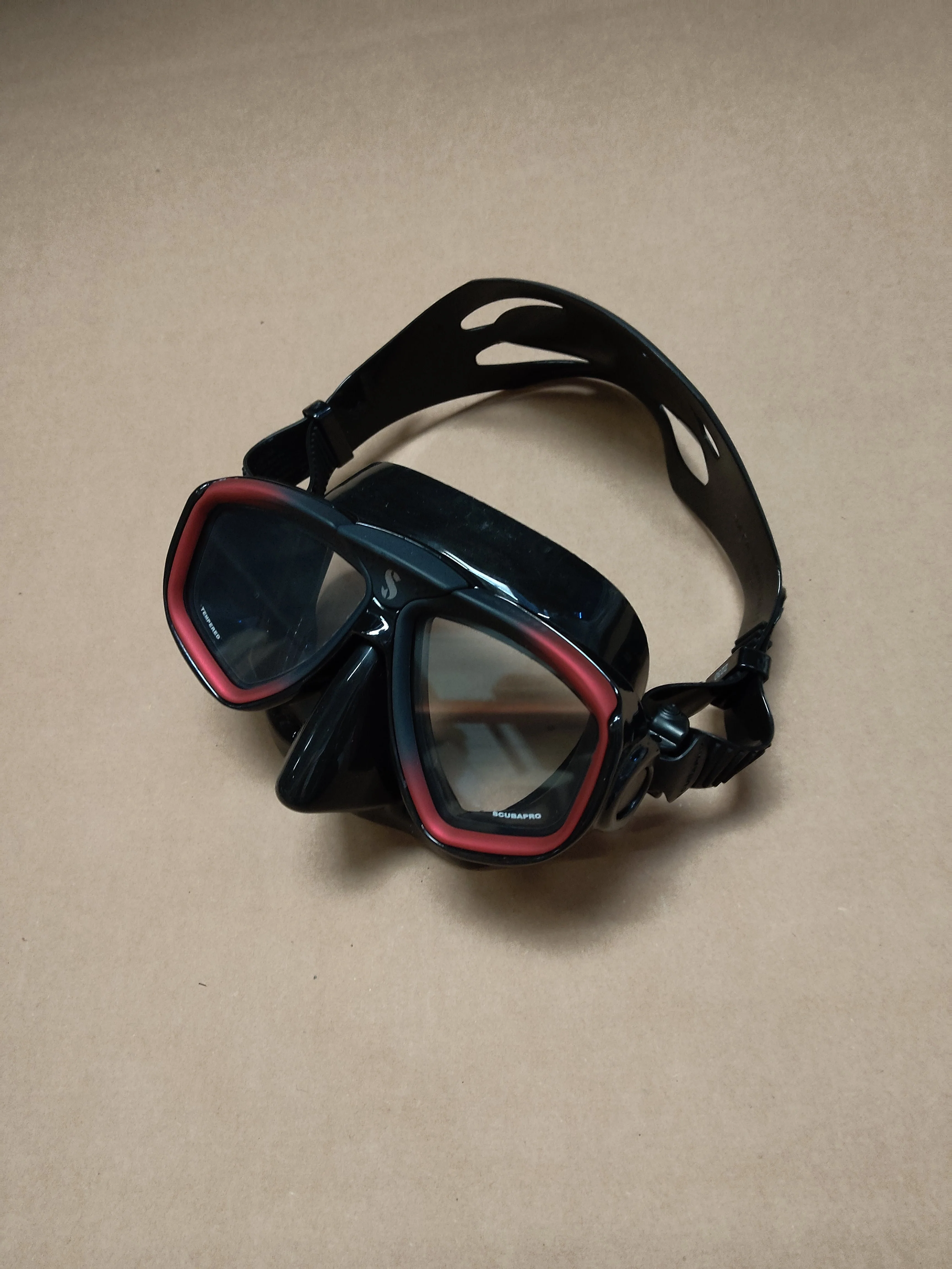 Used Scubapro Zoom (Evo) Mask - Image 8