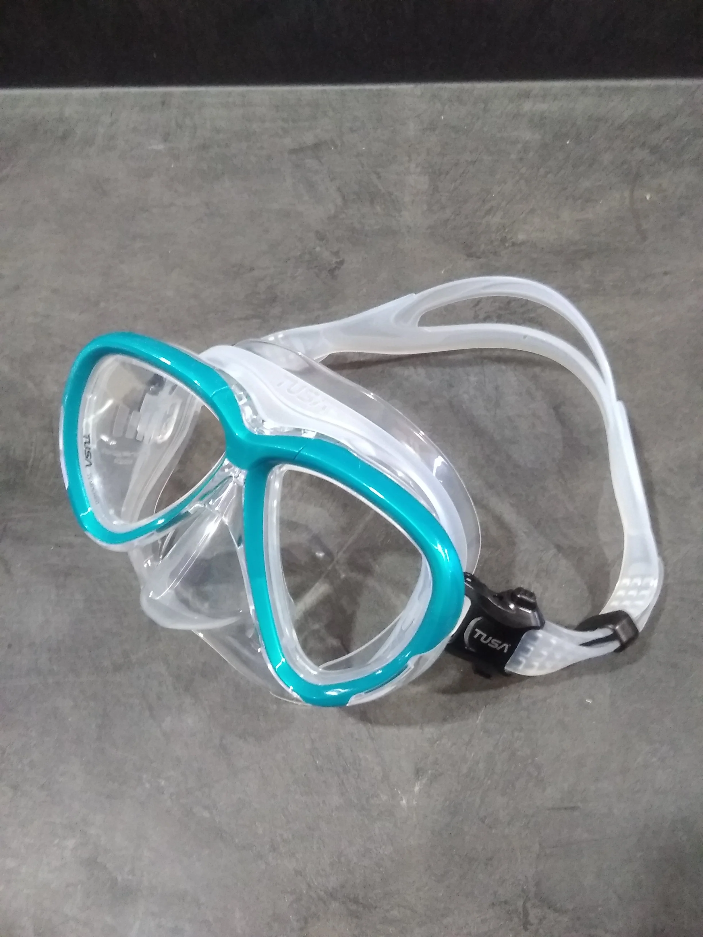 Open Box Tusa Intega Mask - Image 18