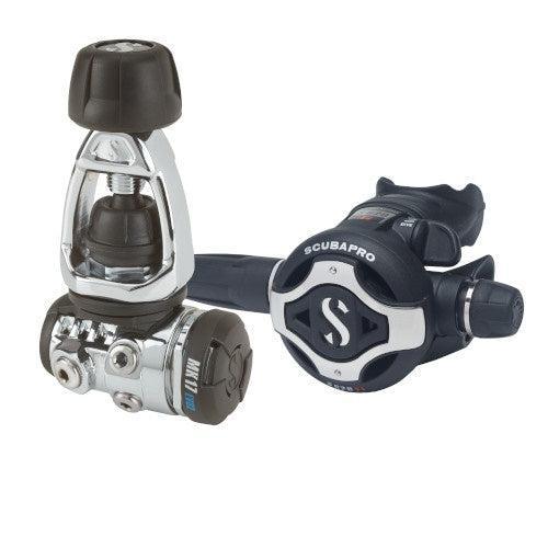 Scubapro MK17 EVO2 S620Ti Yoke Dive Regulator + ScubaPro Sport Bag 125 Roller - Image 2