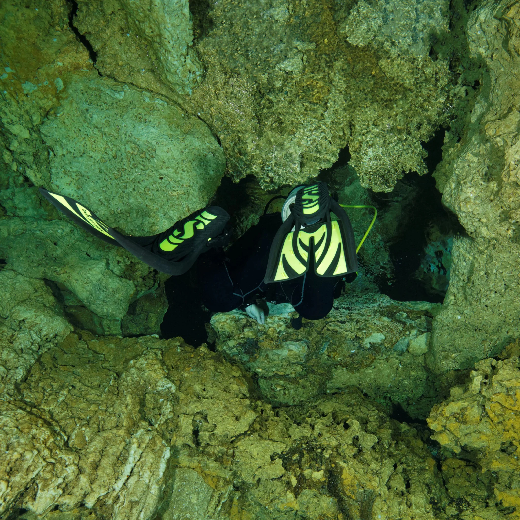 Scubapro Twin Jet Max Open Heel Scuba Diving Fin - Image 3