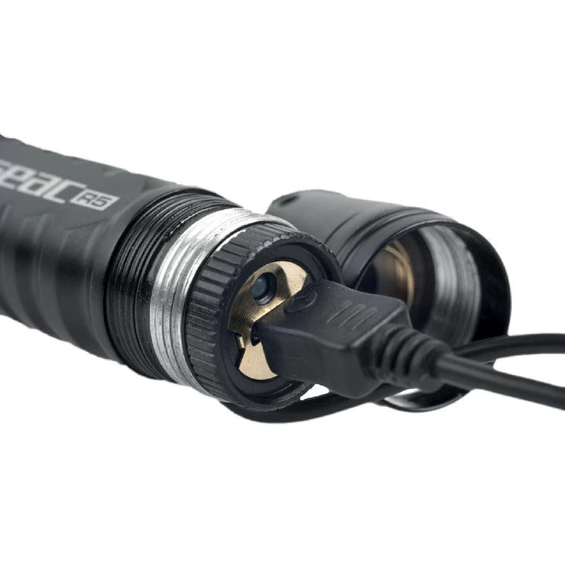 Seac R5 Scuba Dive Rechargeable Flashlight - Image 3