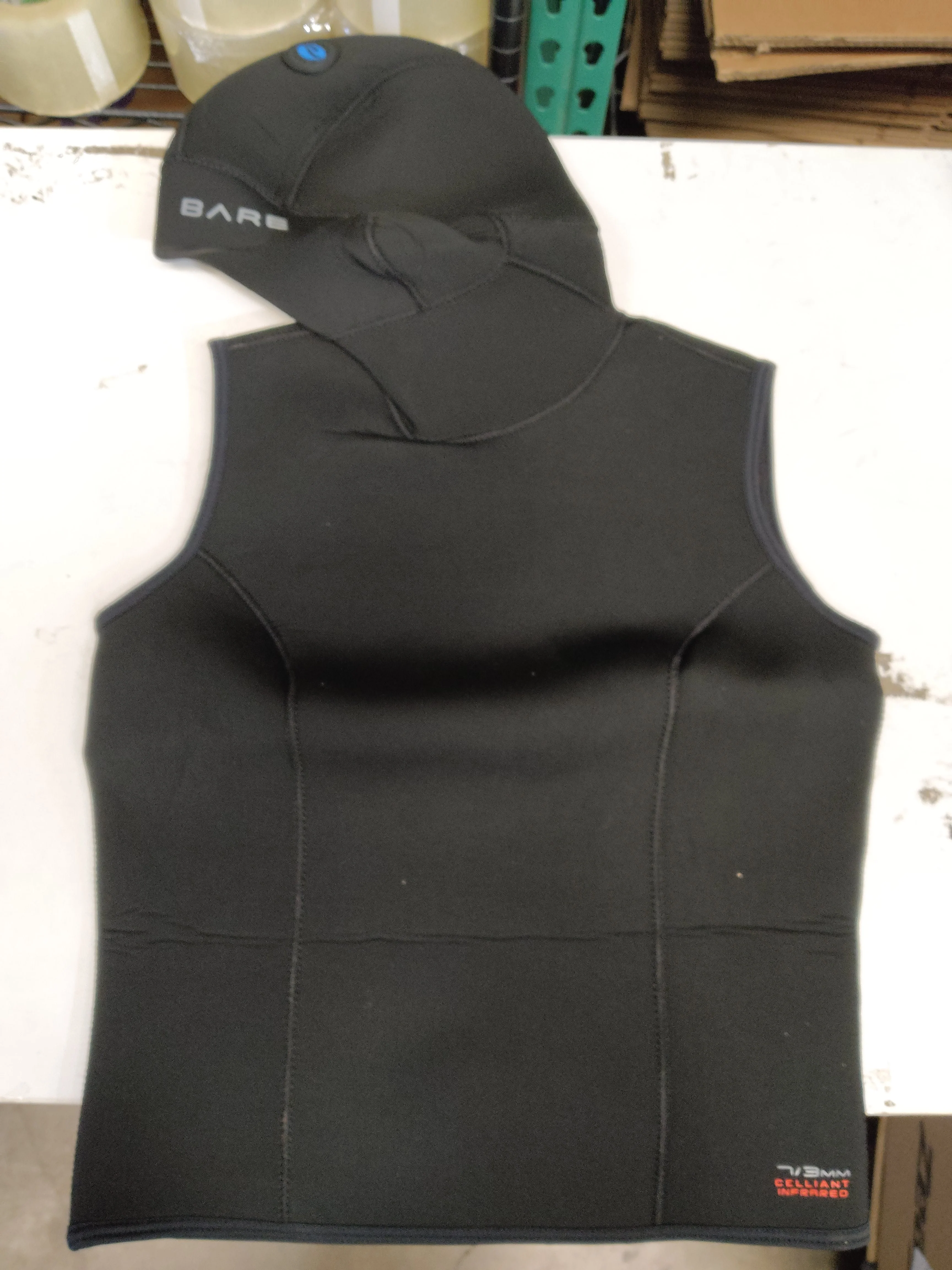 Open Box Bare 7/3mm Ultrawarmth Hooded Vest Womens - Image 2