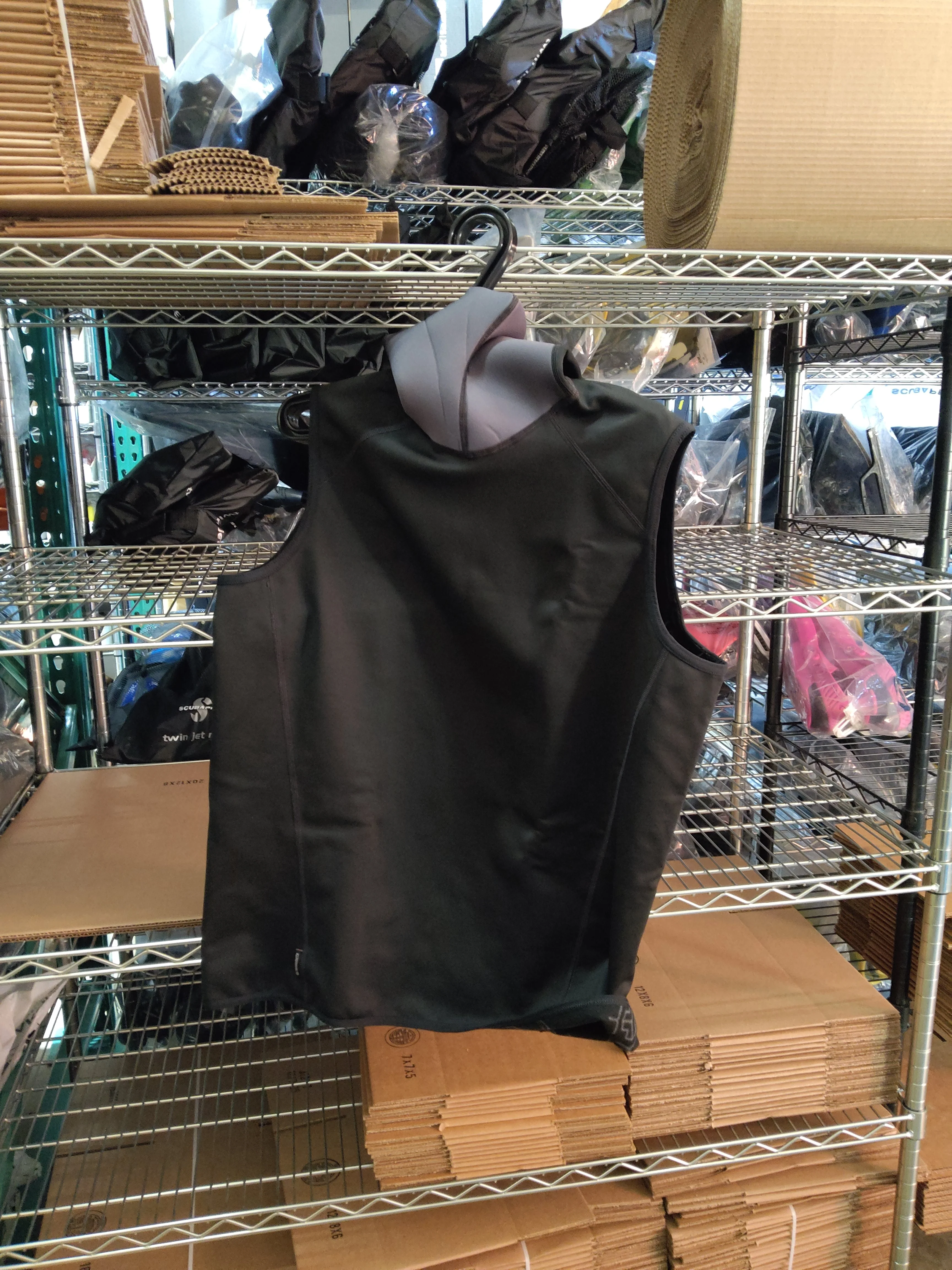 Open Box Bare EXOWEAR Hooded Vest Unisex - Image 2