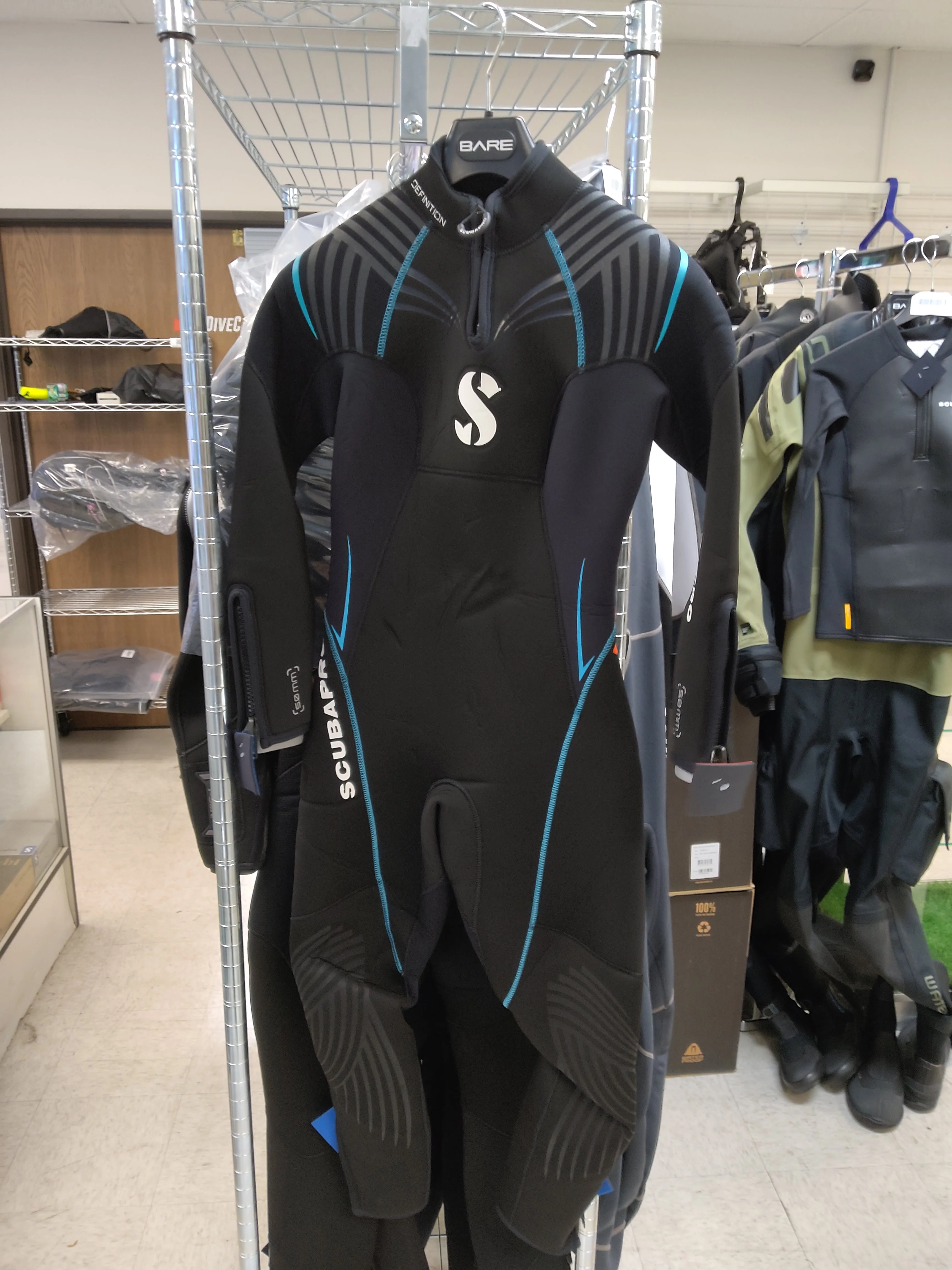 Used Scubapro Definition Steamer 5mm Women's - Image 5