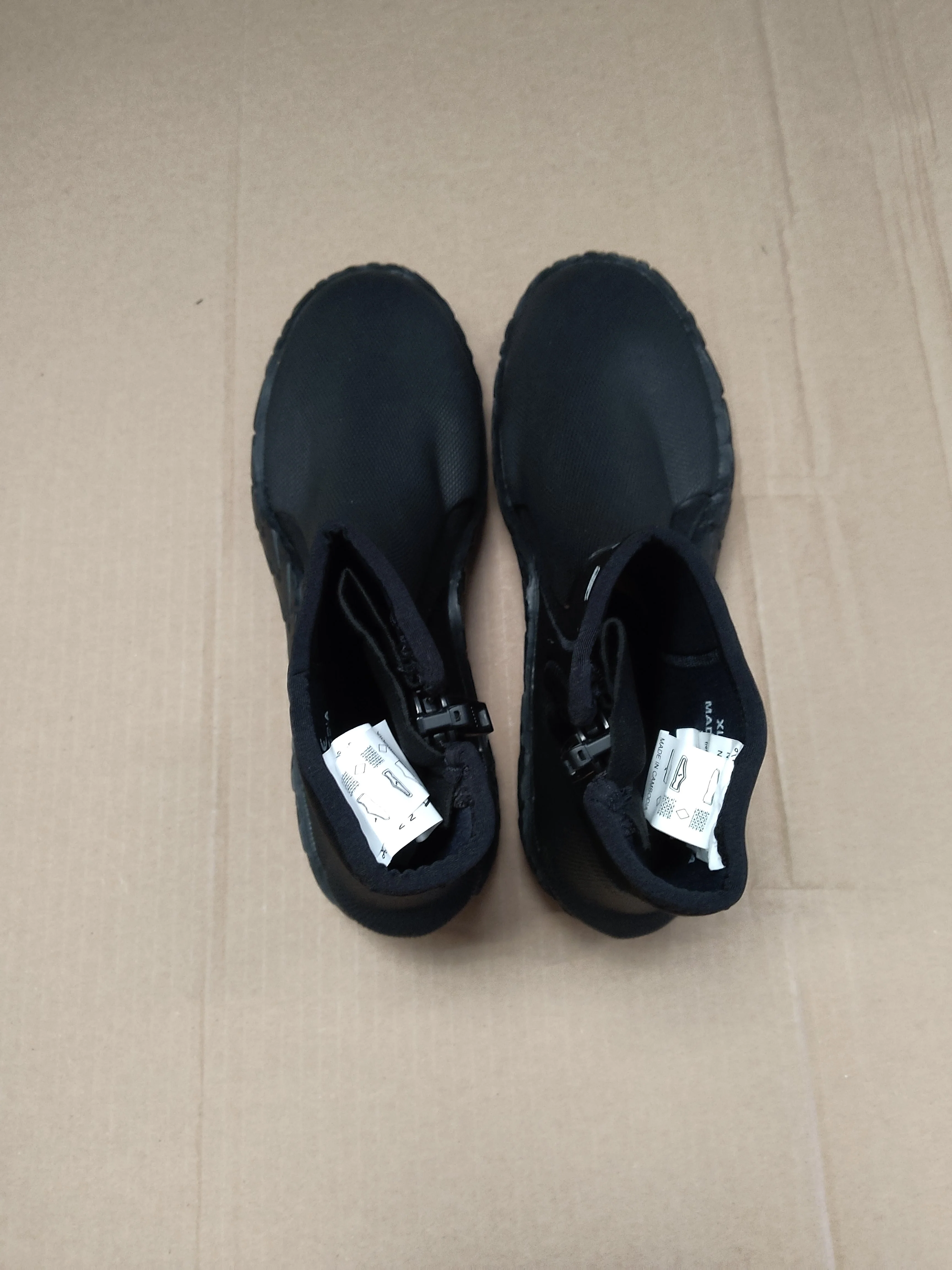 Used Scubapro Delta 5mm Full Cut Dive Boot - Image 8