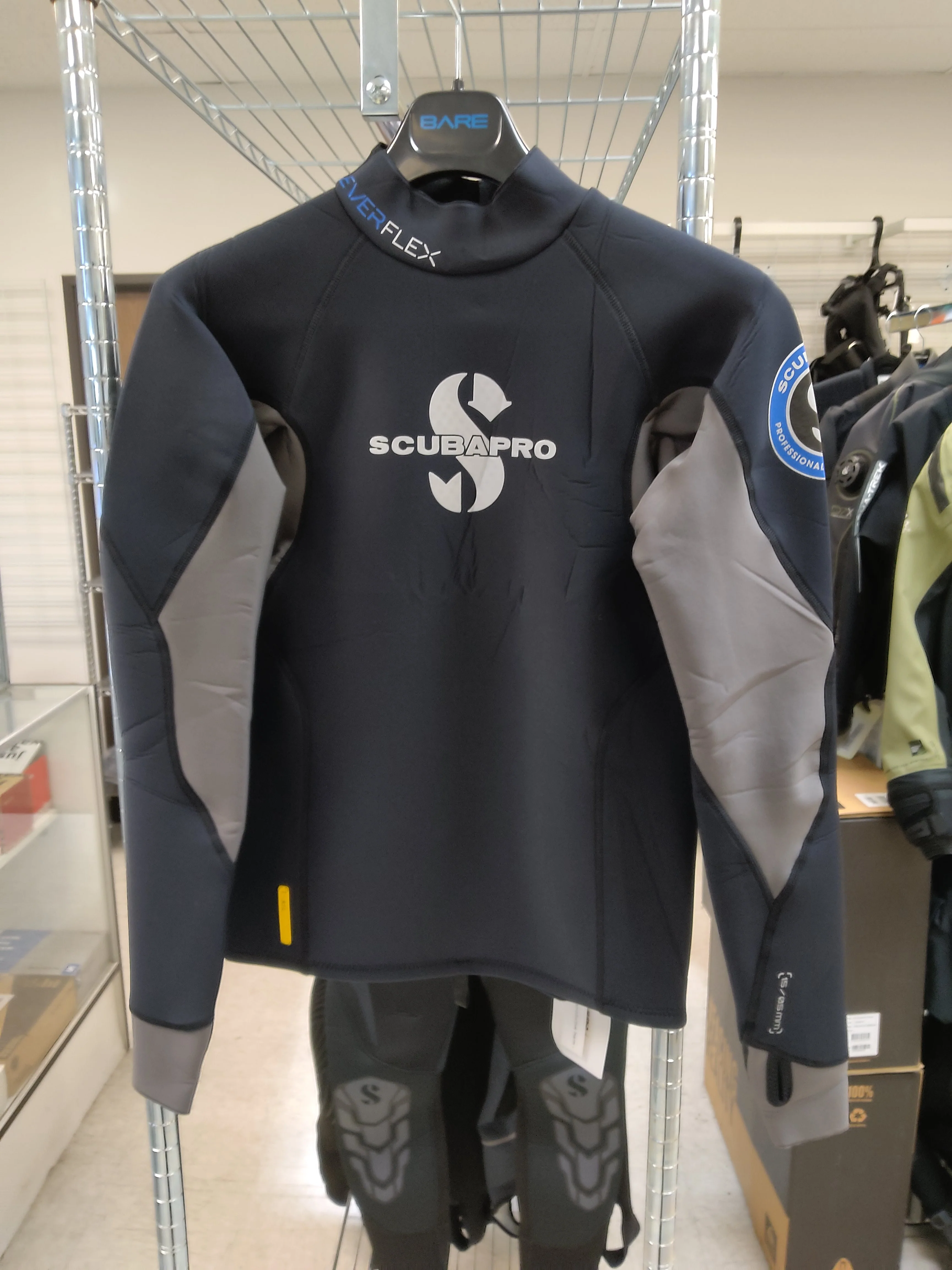 Used Scubapro Everflex 1.5 Men's Long Sleeve - Image 3